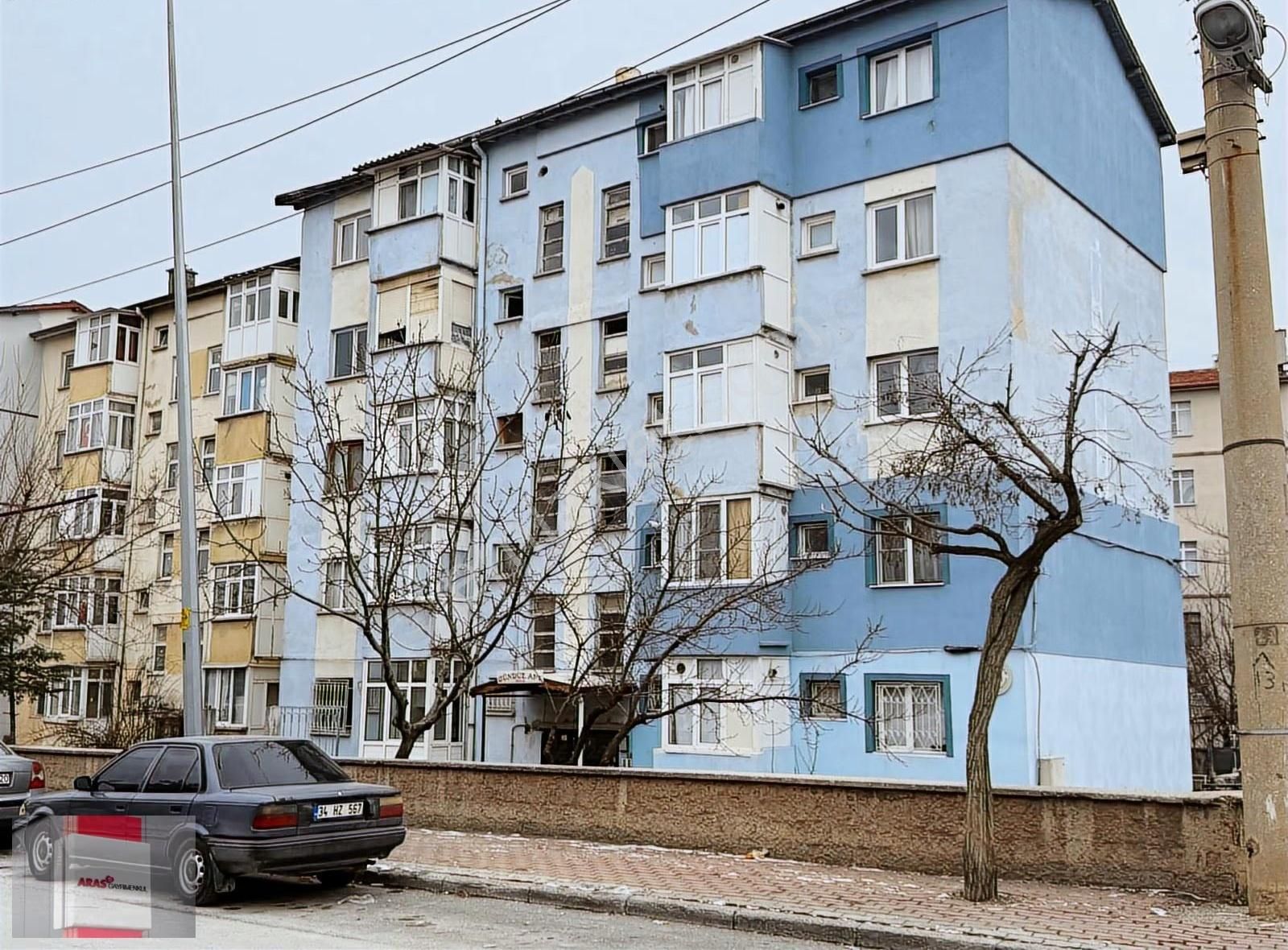 Dumlu Pınar Mahallesinde Tramway Duragı Yanı 2+1 Zemin Kat Daire - Görsel 10