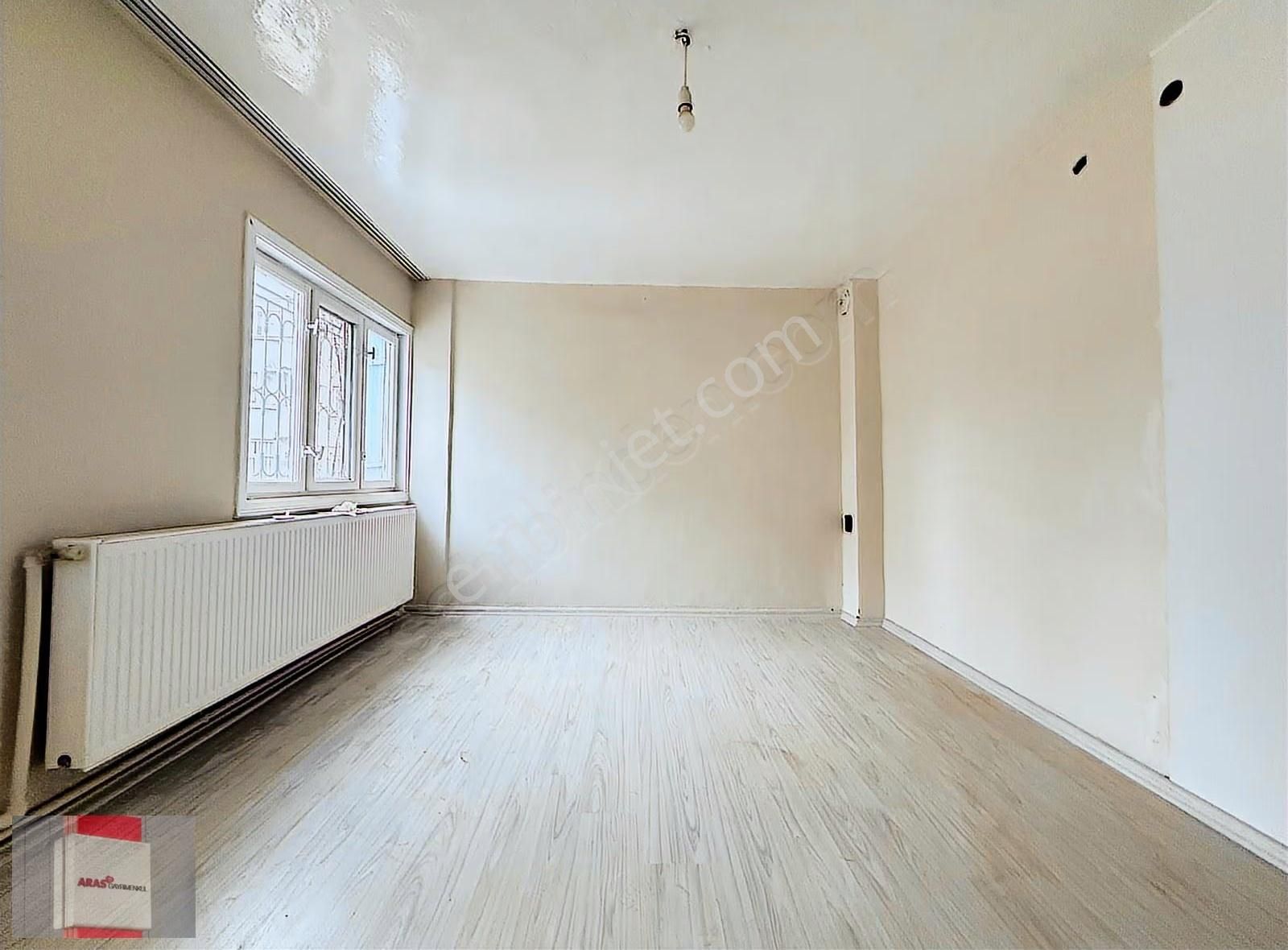 Dumlu Pınar Mahallesinde Tramway Duragı Yanı 2+1 Zemin Kat Daire - Görsel 4