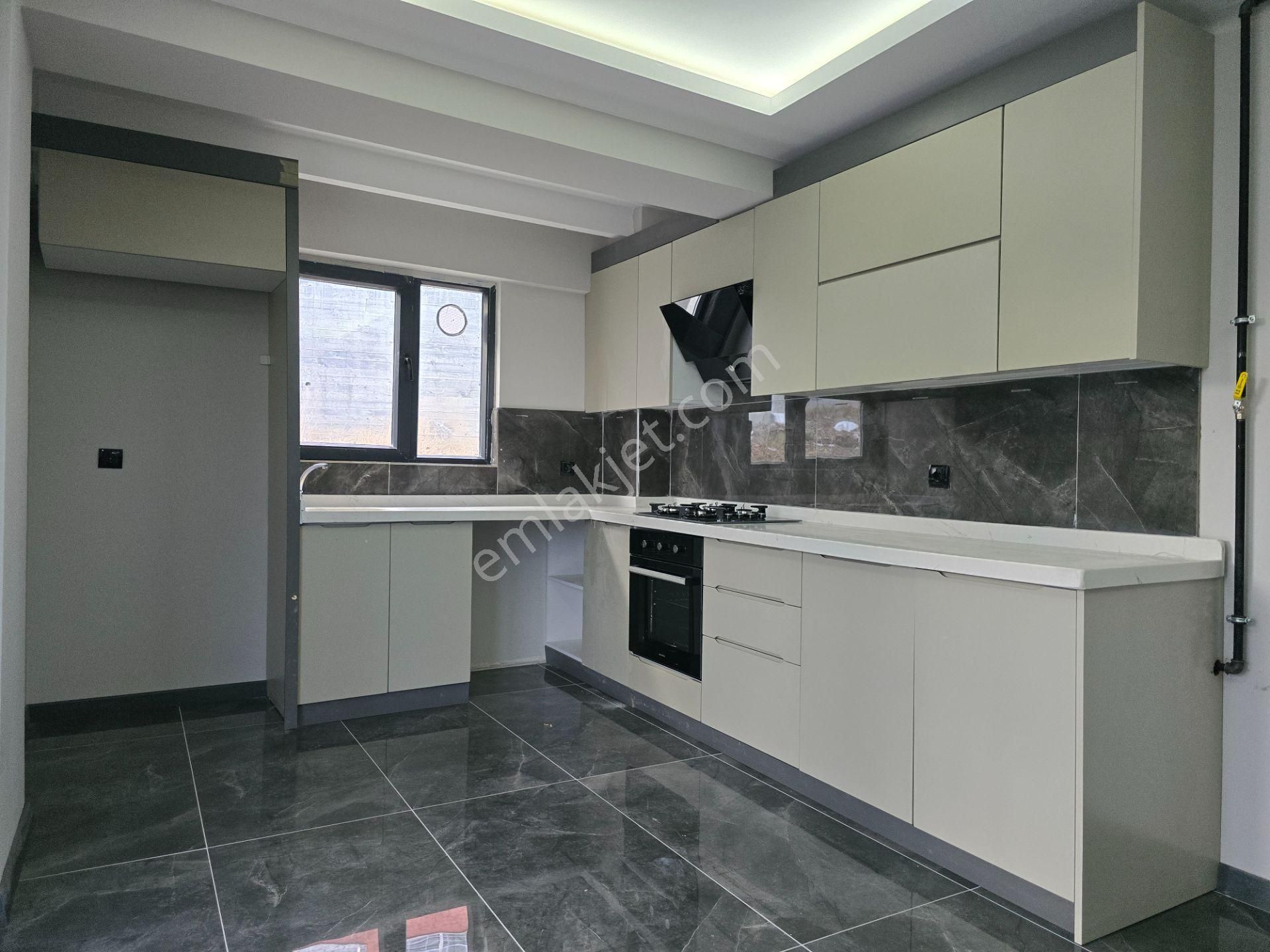 Doğukent Caddesine 50 Mt 4+1 Kiralık Sıfır Kapalı Garajlı Daire - Görsel 4