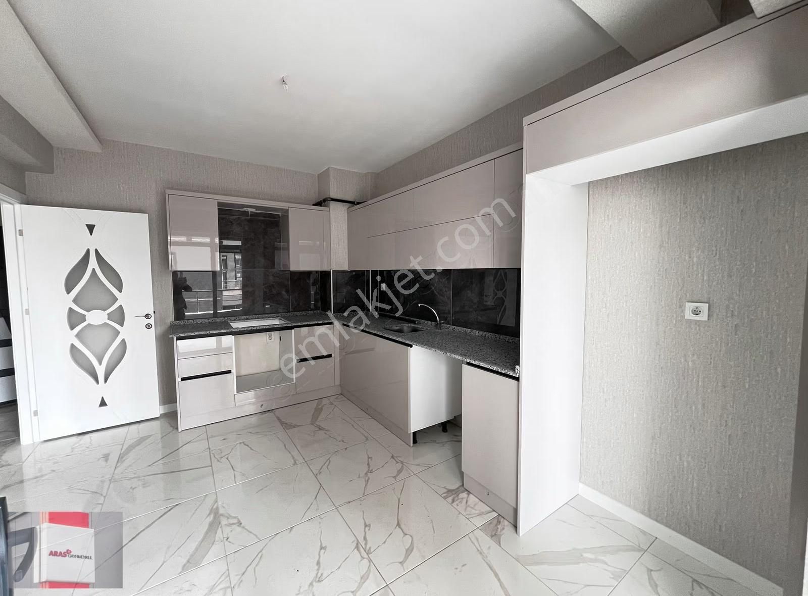 Sancak Mahalle Novada Avm Yakını Site İçi Ultra Lüx 3+1 Daireler - Görsel 10