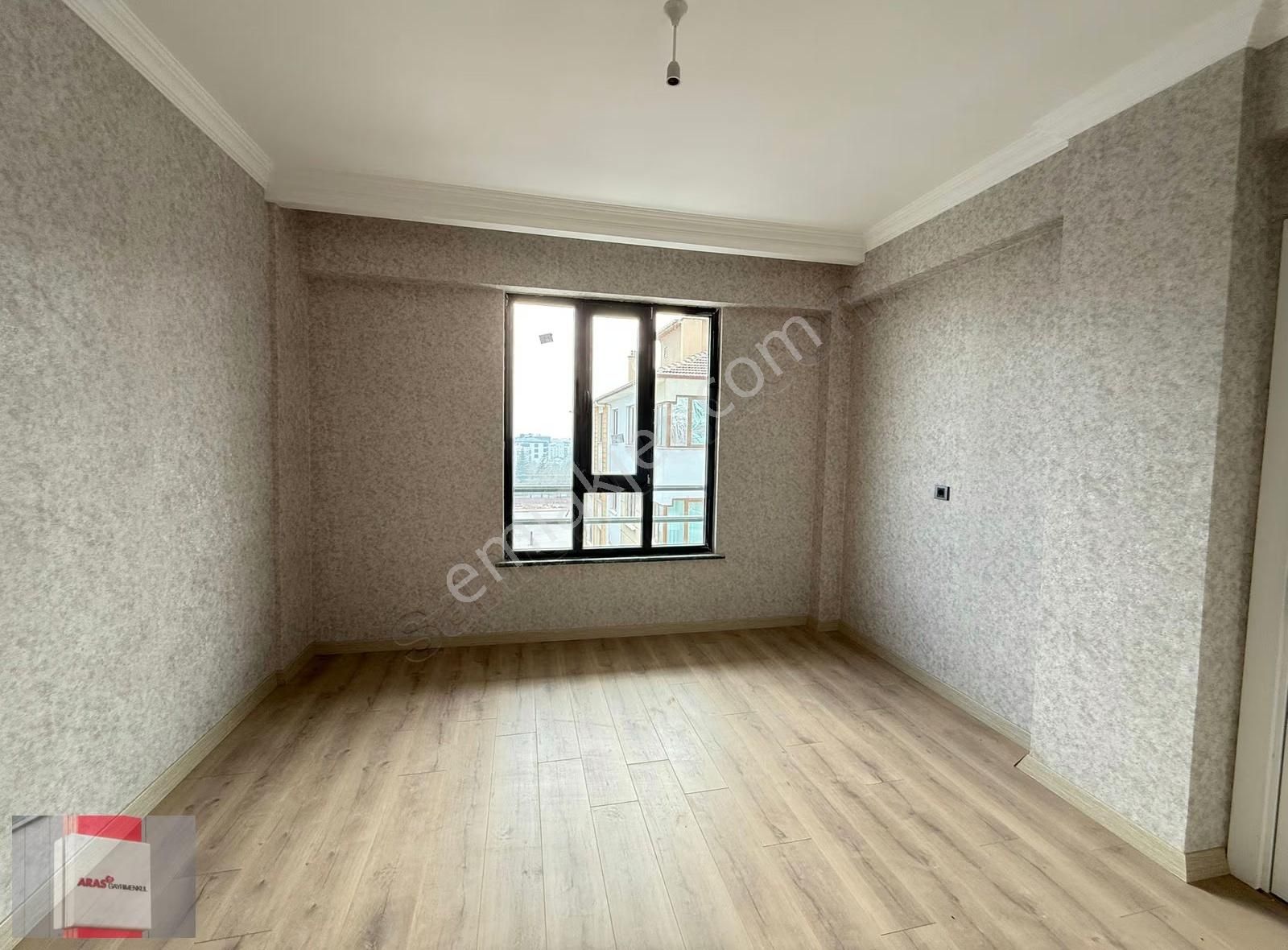 Kahramanlar Caddesinde Ultra Lüx Hobi Bahçeli 3+1 Daireler - Görsel 24