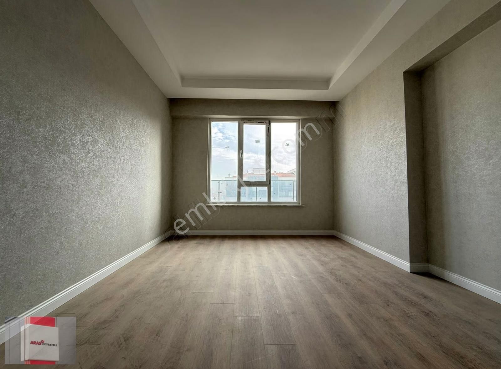 Selehattin Eyyubi Mahallesinde Site İçi Ara Kat 4+1 Ultra Lüx - Görsel 7