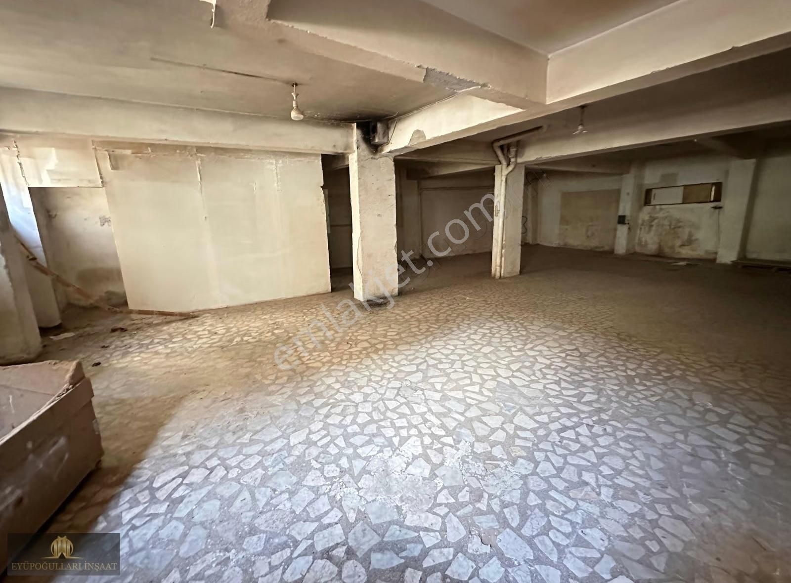B.paşa Altıntepsi Mah. 280 M2 Tek Kiralık Dükkan - Görsel 10