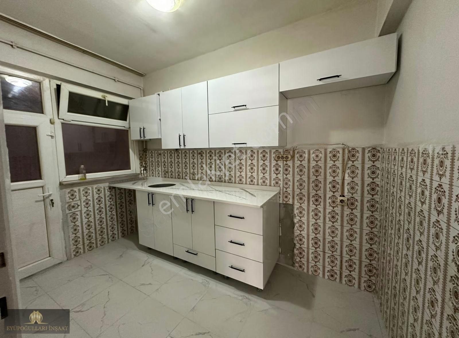 Bayrampaşa Bankalar Cad. Kiralık 2+1 110m2 Temiz Daire - Görsel 5