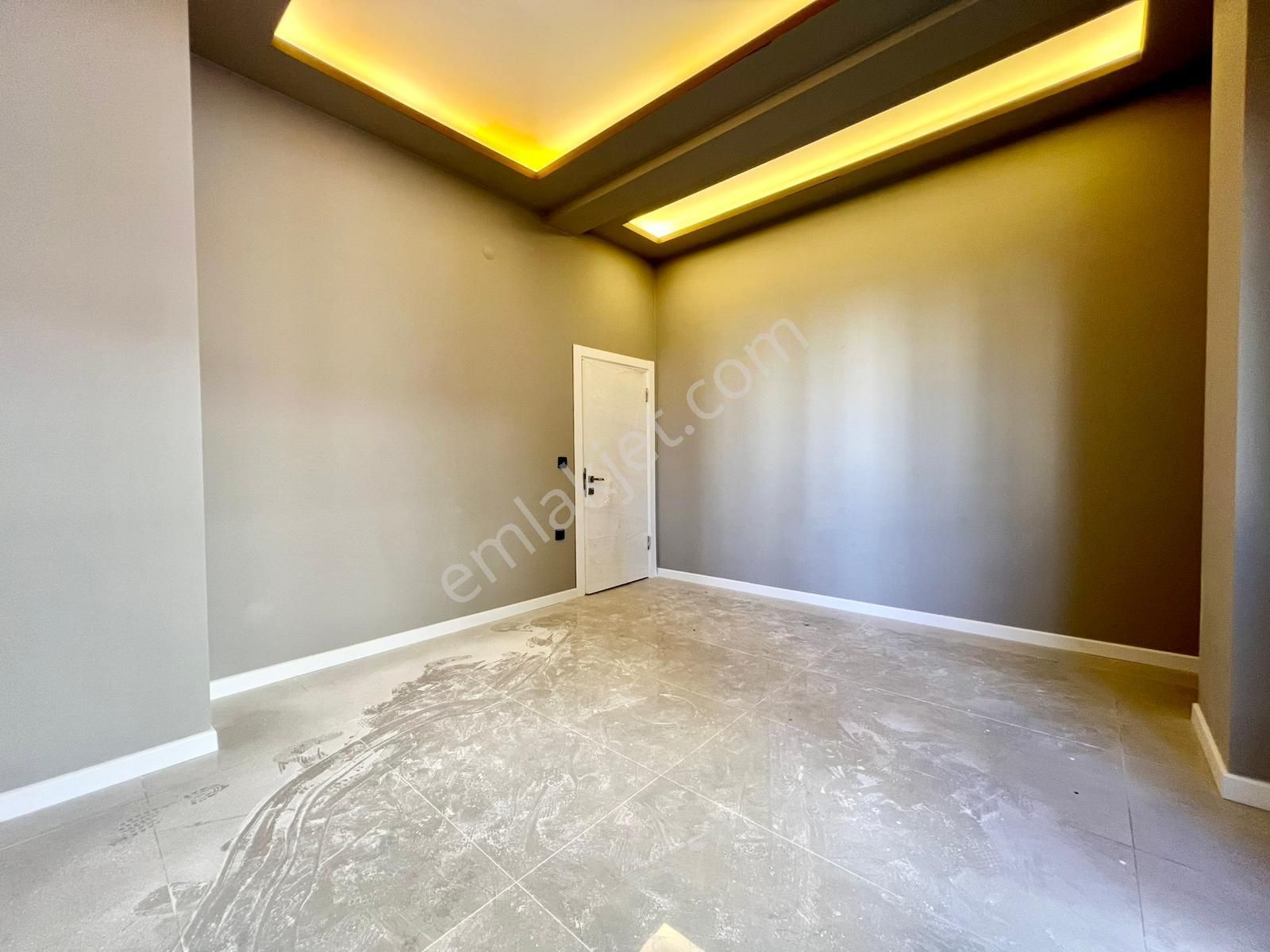 ꧁ay Emlaktan꧂akçay'da Müstakil Tadında Kendine Ait Bahçe Kullanımlı Ön Cephe Satılık 2+1 Lüks Daire - Görsel 23