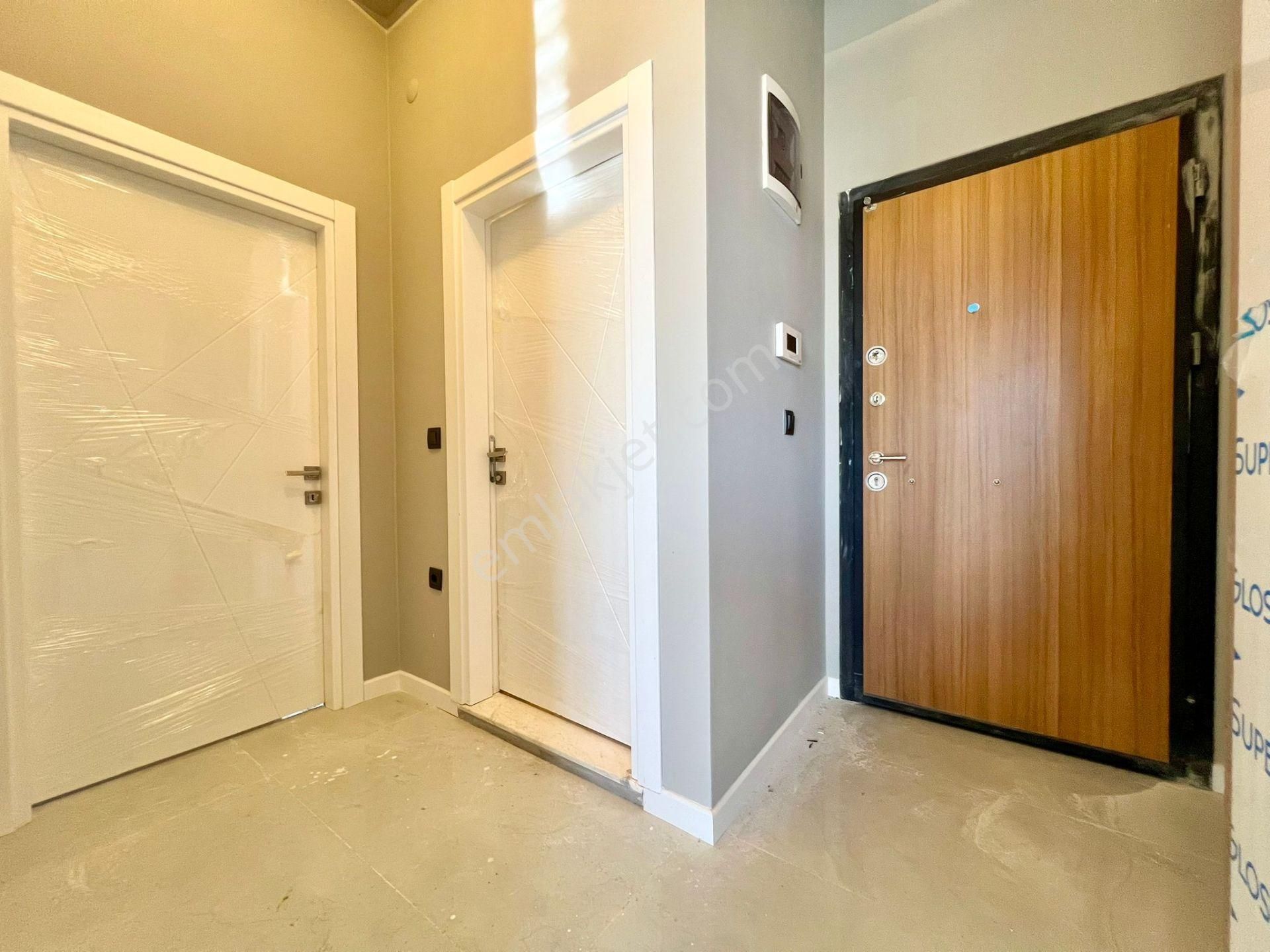 ꧁ay Emlaktan꧂akçay'da Müstakil Tadında Kendine Ait Bahçe Kullanımlı Ön Cephe Satılık 2+1 Lüks Daire - Görsel 17