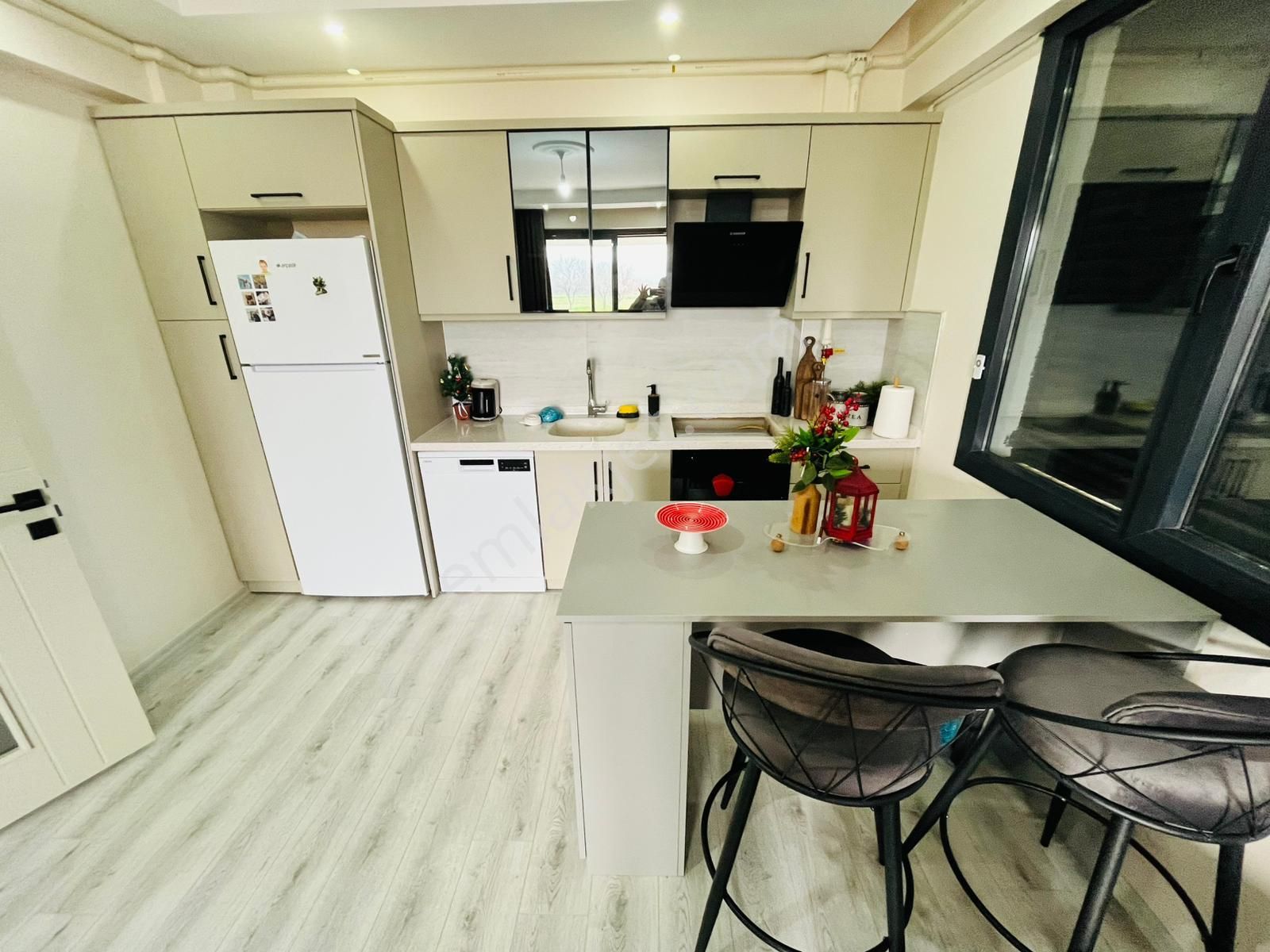Gömeç Mithatpaşa'da Huzur'dan Geniş Satılık 1+1 Daire - Görsel 20