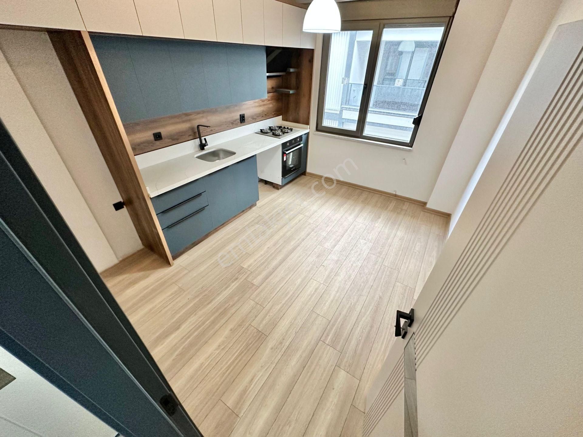 ꧁ay Emlaktan꧂akçay'da Ayrı Mutfak Asansörlü Denize Yakın Satılık 2+1 Dubleks Daire - Görsel 3