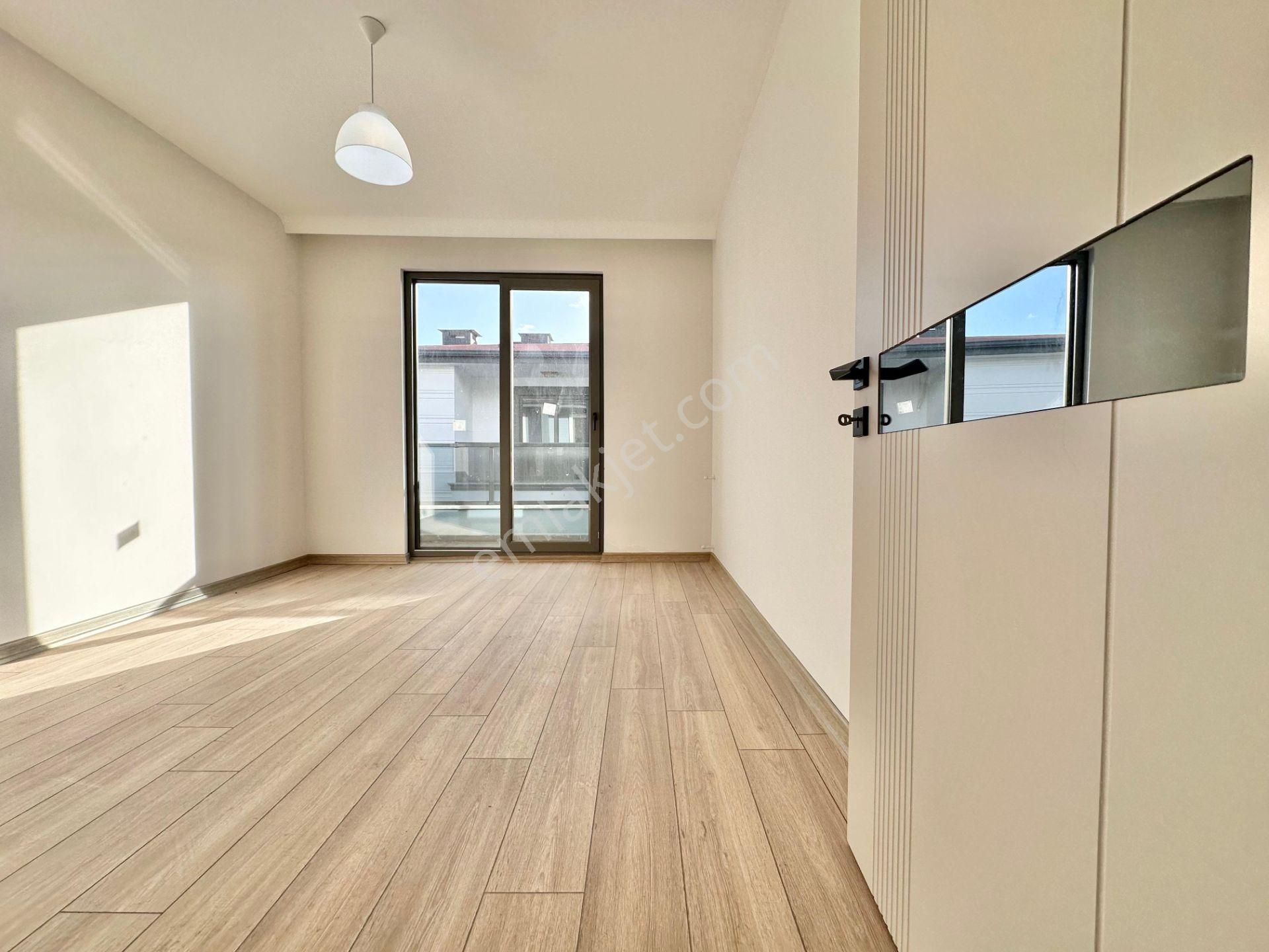 ꧁ay Emlaktan꧂akçay'da Ayrı Mutfak Asansörlü Denize Yakın Satılık 2+1 Dubleks Daire - Görsel 23