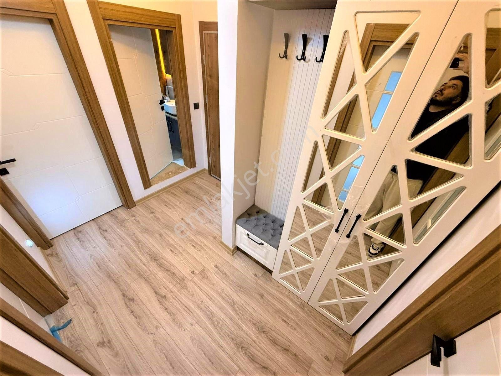 🟠🟠alfa'dan Akçay'da Satılık Ön Cephe Arakat Lüx Tasarımıyla Şık Arakatebeveyn Banyolu 2+1 Daire - Görsel 8