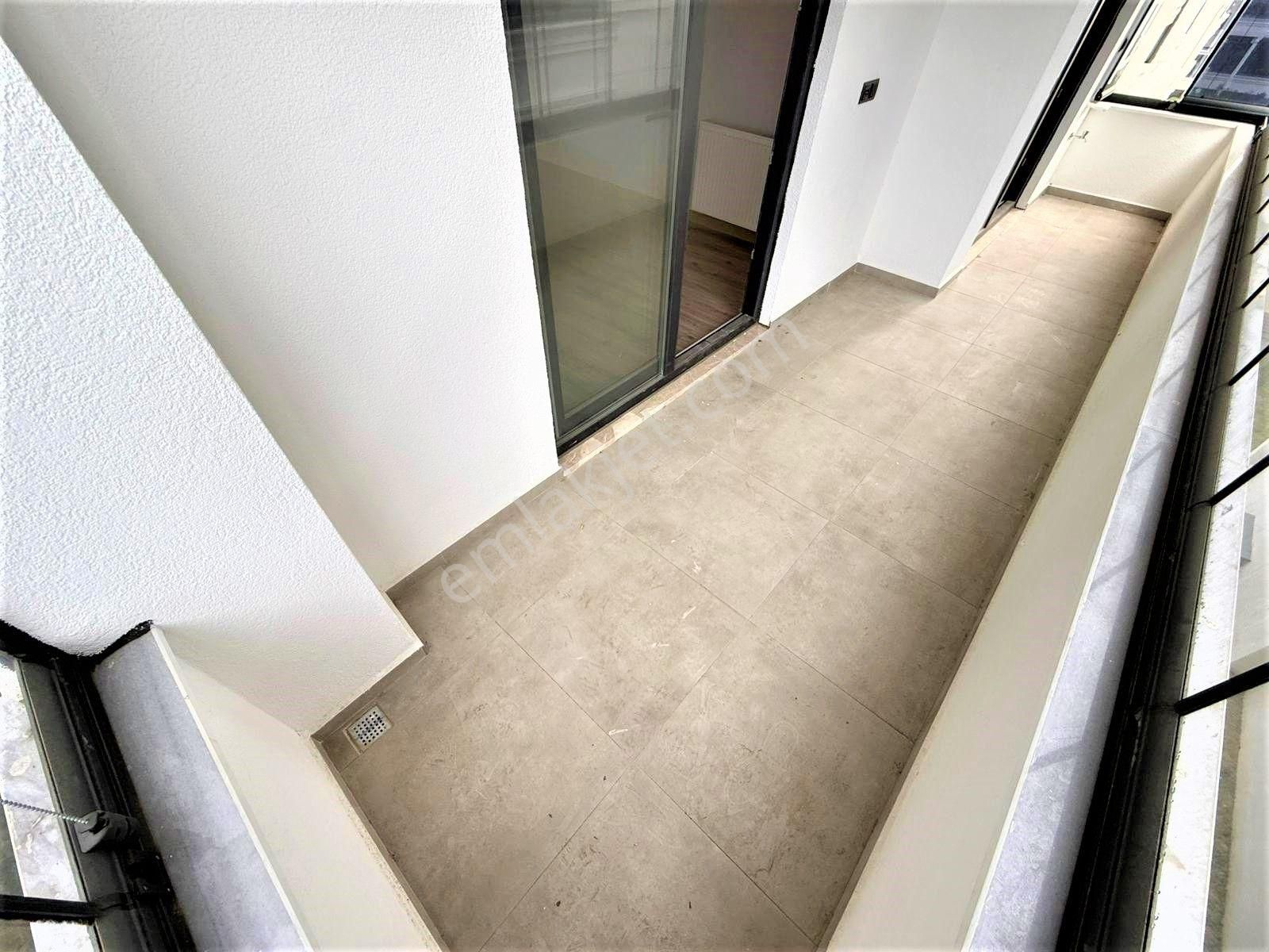 🟠🟠alfa'dan Akçay'da Satılık Ön Cephe Arakat Lüx Tasarımıyla Şık Arakatebeveyn Banyolu 2+1 Daire - Görsel 16