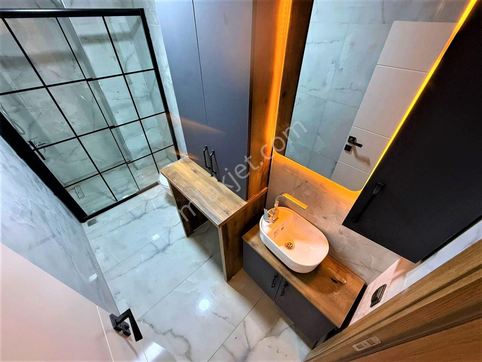 🟠🟠alfa'dan Akçay'da Satılık Ön Cephe Arakat Lüx Tasarımıyla Şık Arakatebeveyn Banyolu 2+1 Daire - Görsel 22