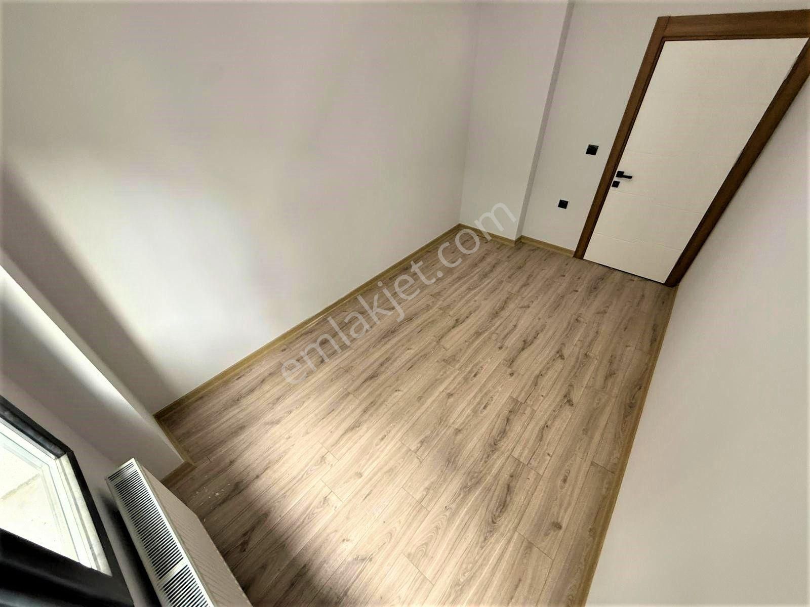 🟠🟠alfa'dan Akçay'da Satılık Ön Cephe Arakat Lüx Tasarımıyla Şık Arakatebeveyn Banyolu 2+1 Daire - Görsel 19