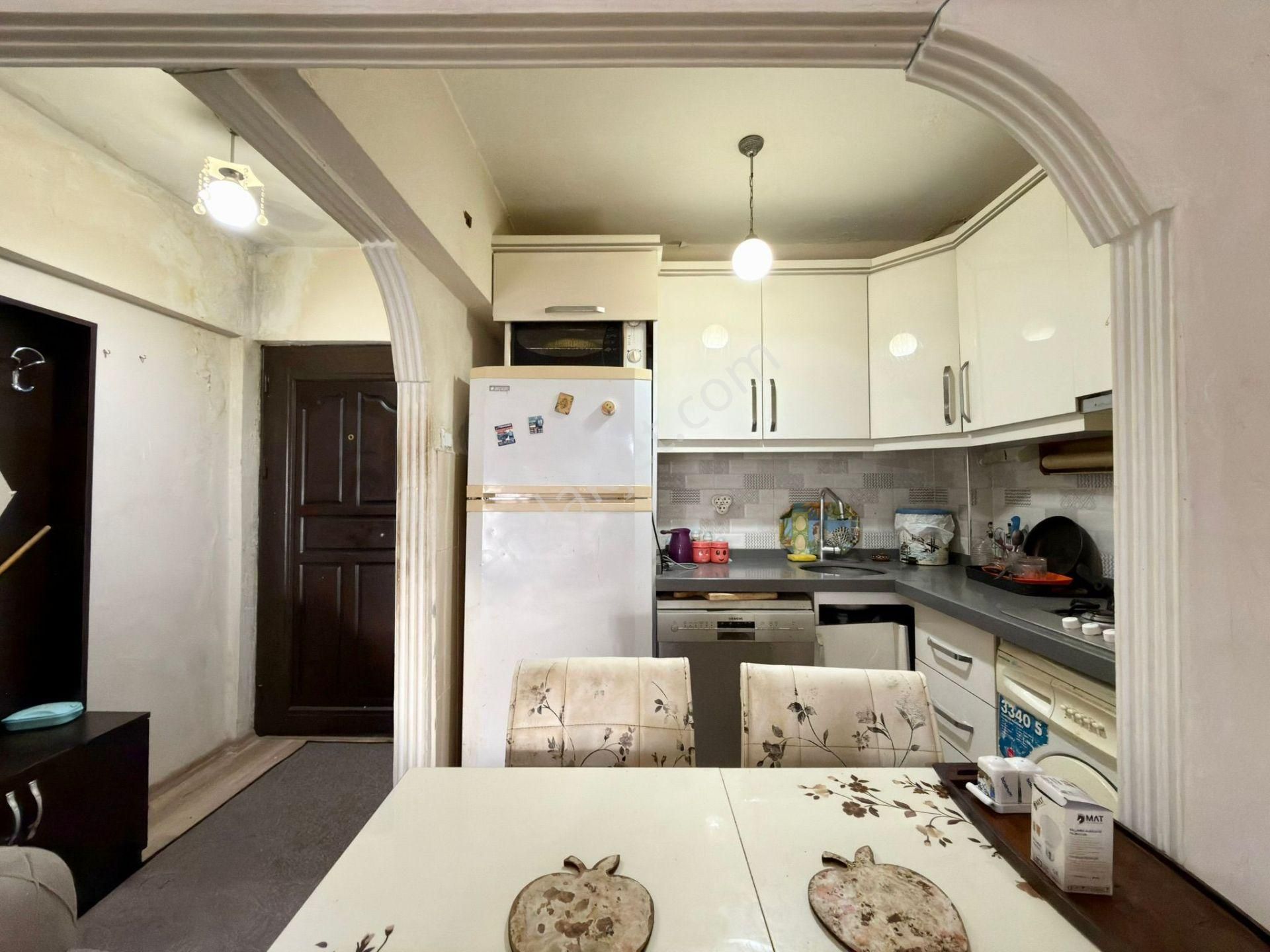 Yükselden Yetkili Denize 150mtr Akçay Çarşıda Eşyalı 2+1ön Cephe