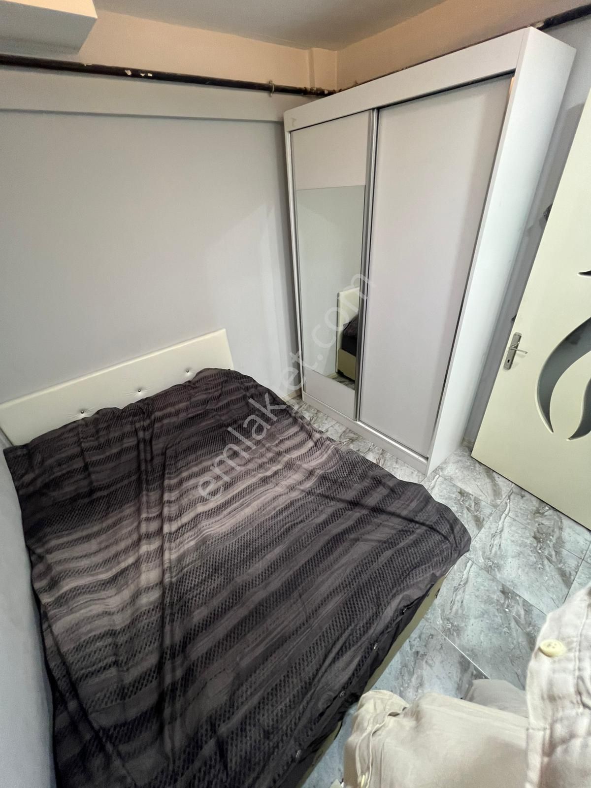 Arakat Balkonlu Sıfır Eşyalı Geniş 2+1 Satılık Apart - Görsel 8