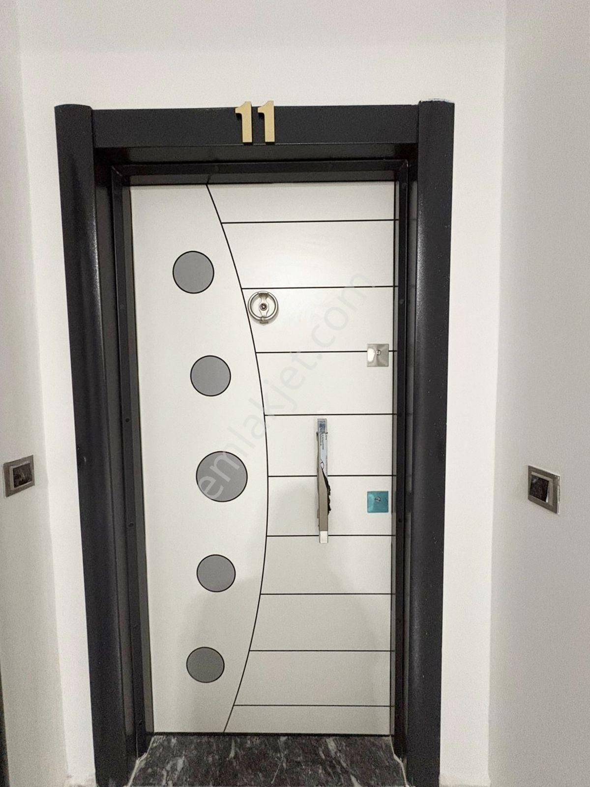 Mertcan'dan Ara Kat Balkonlu 2+1 Sıfır Daire - Görsel 19