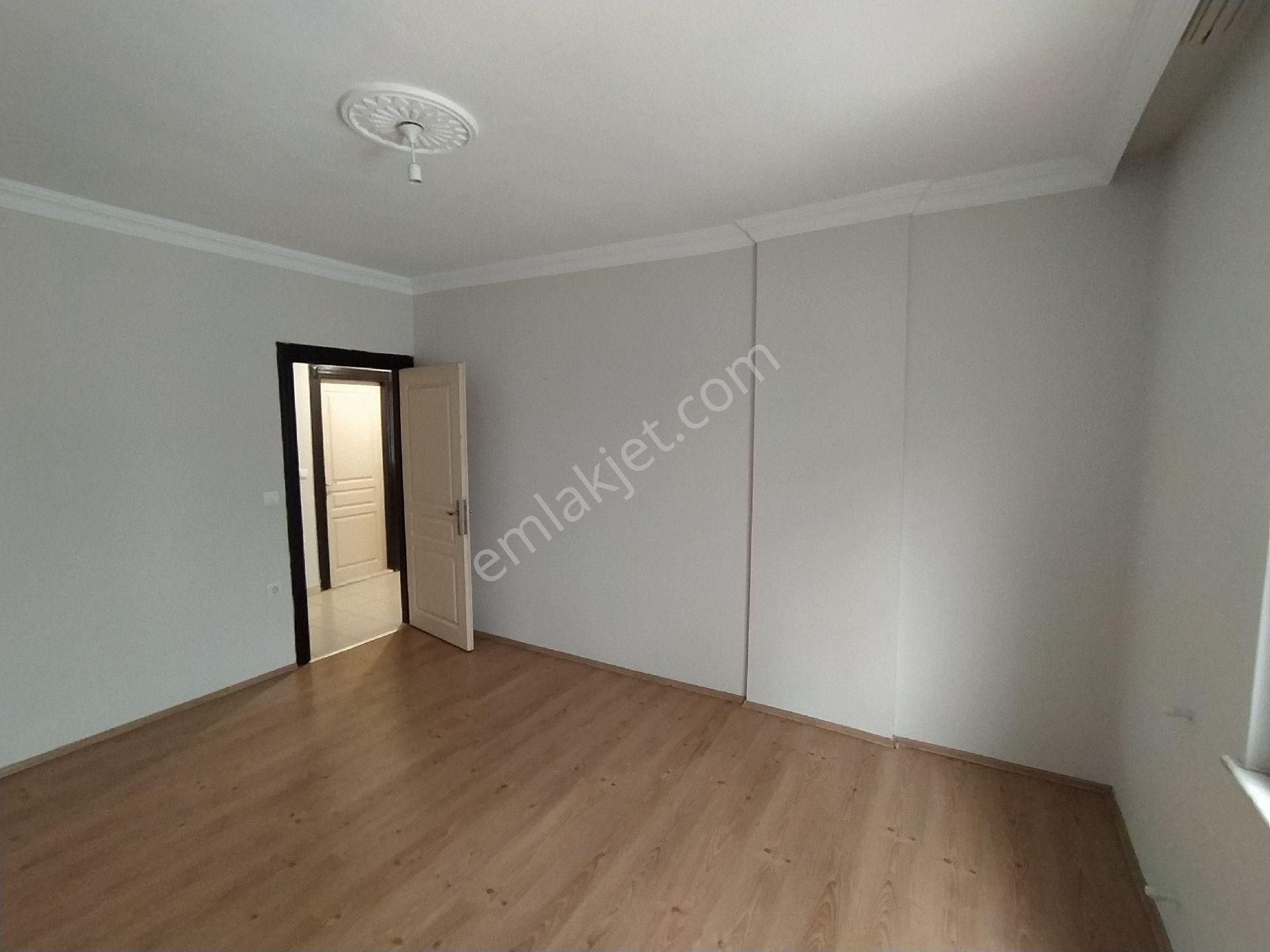 Merkezi Konumda Temiz 2+1 Kiralık - Görsel 9