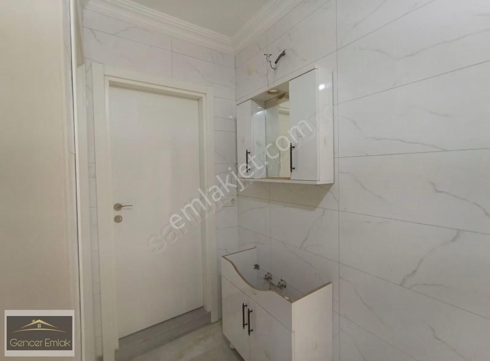 Kurtuluş Ta Özel Otoparklı 2+1 Daire - Görsel 15