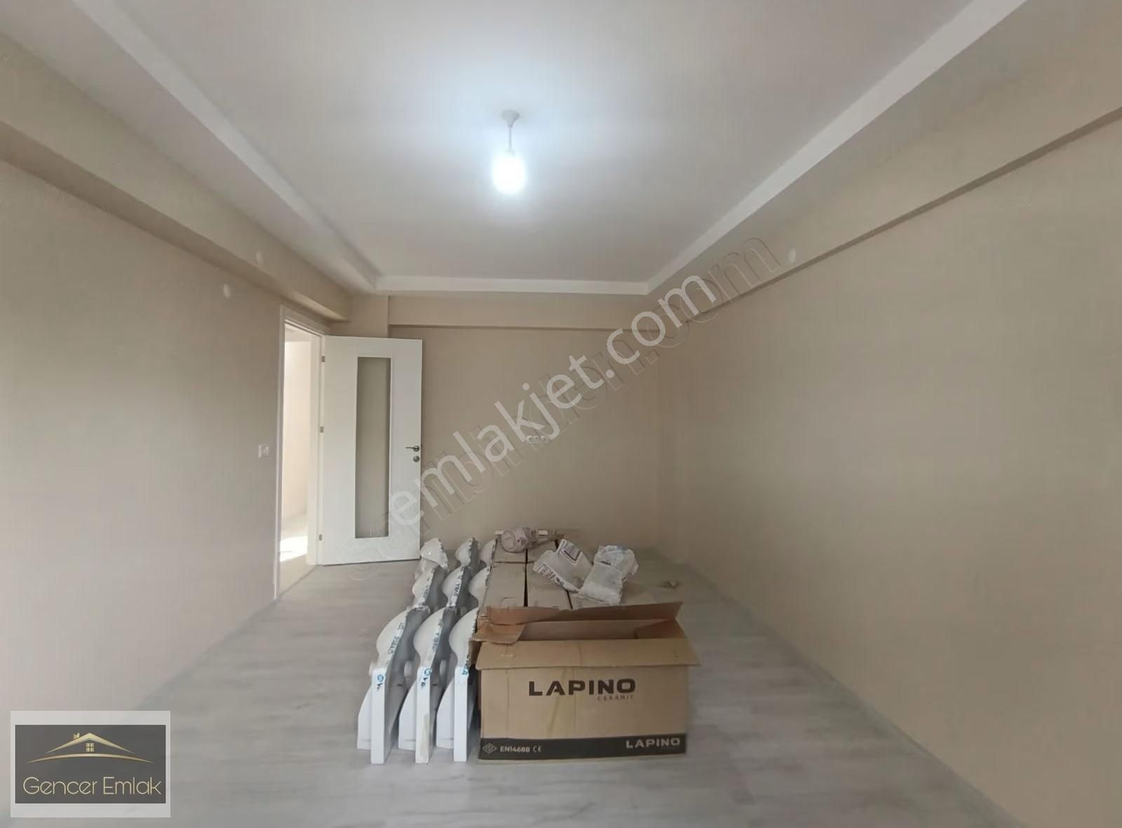 Kurtuluş Ta Özel Otoparklı 2+1 Daire - Görsel 12