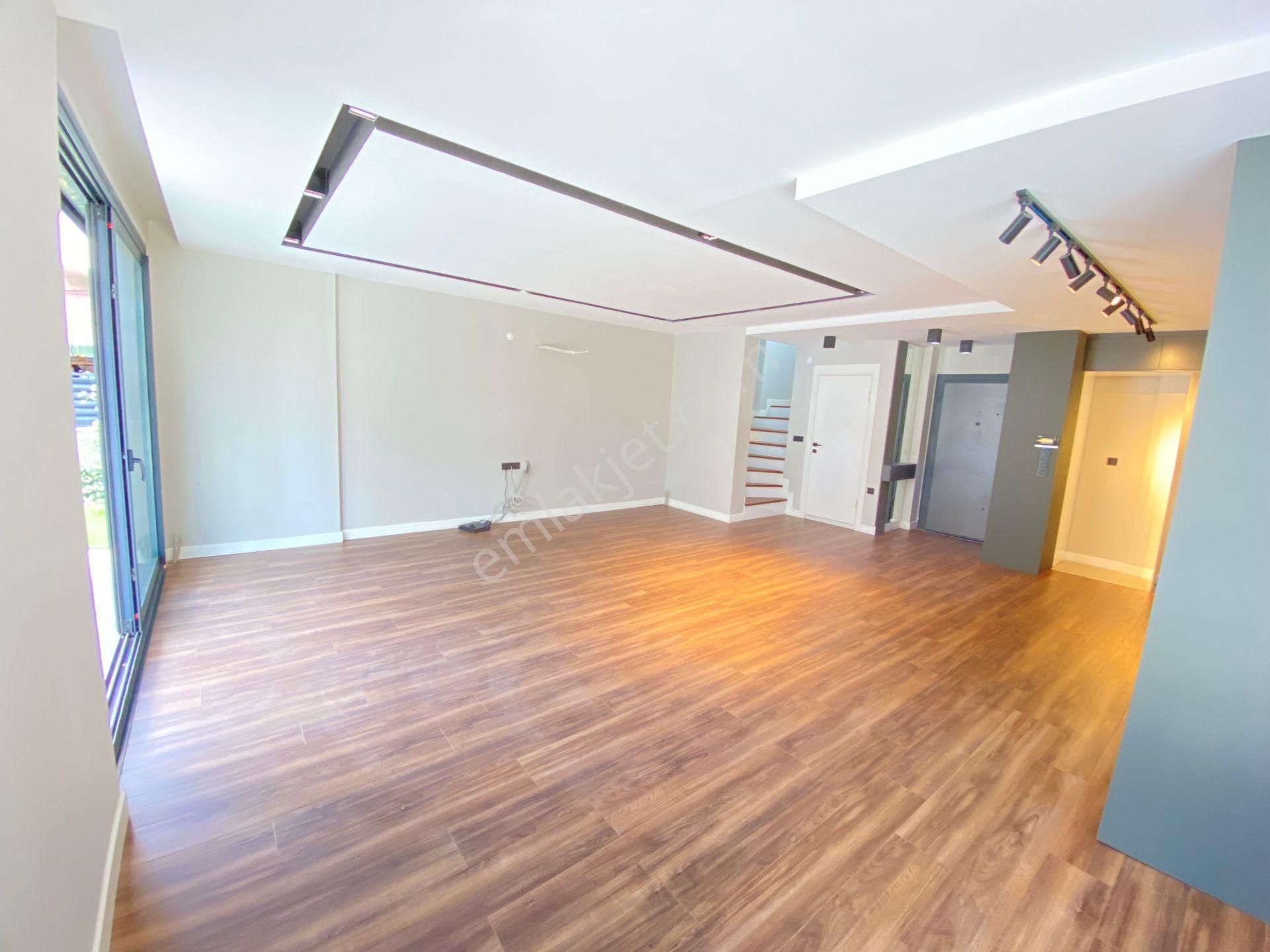 Menderes Gümüldür Deniz Tarafında: Modern Mimari, Tam Müstakil Lüks Satılık 4+1villa! - Görsel 11