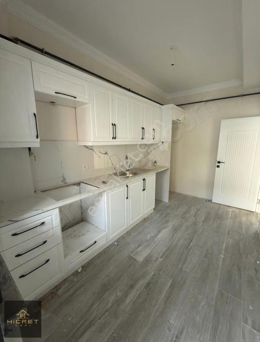 Hicret'den U.mumcu Mh'de Tramvay Dibinde 3+1 130 M² 3.kat Daire - Görsel 4