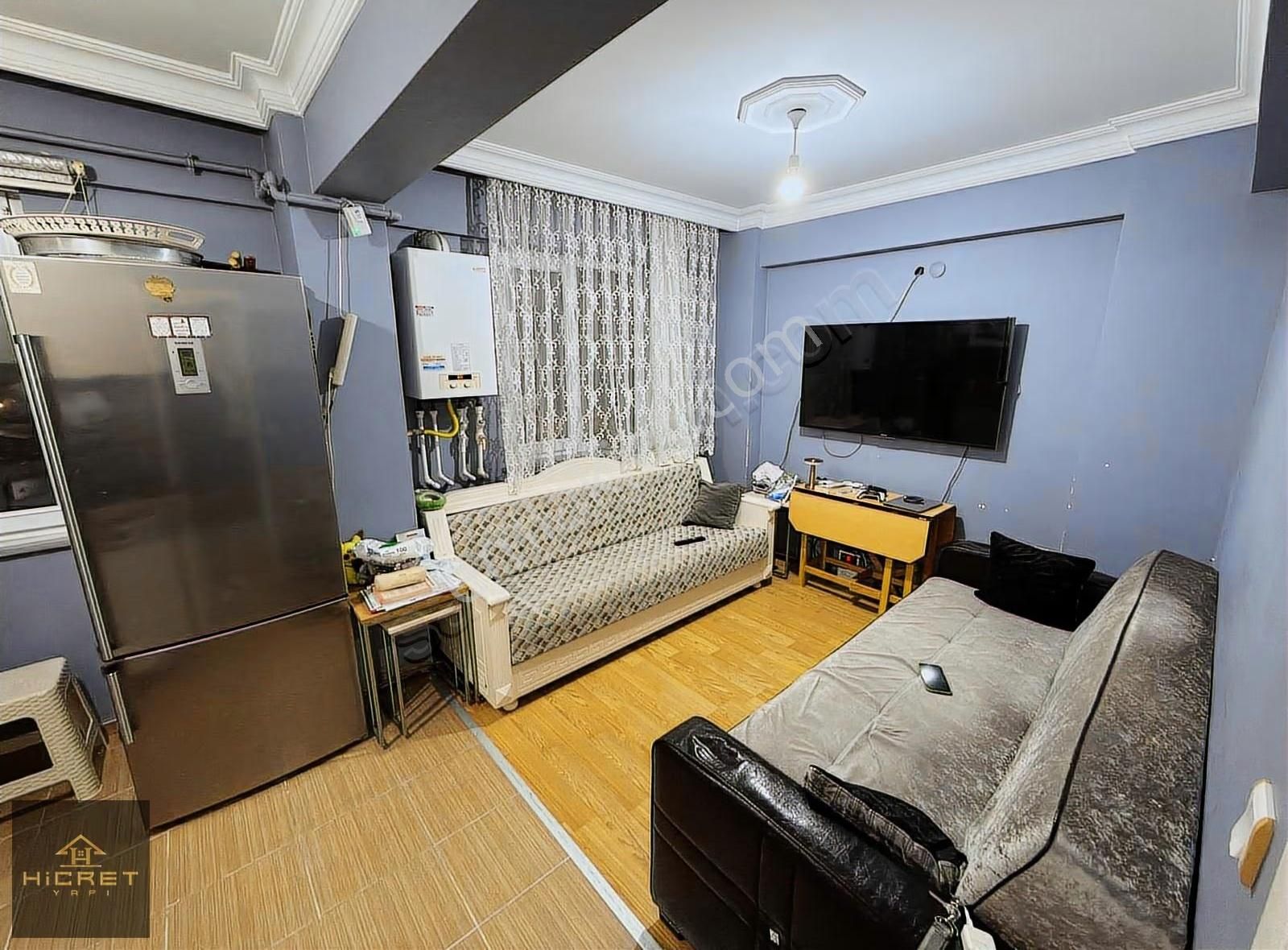 Hicret'den Yıldırım Mah.2+1 Merkezi Konumda Park'a Cephe Y.giriş