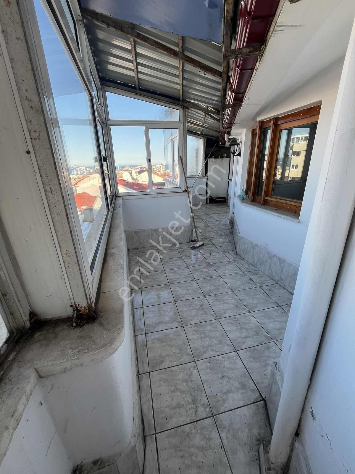 Karşıyaka Deniz Manzaralı 2+1 Kiralık - Görsel 5