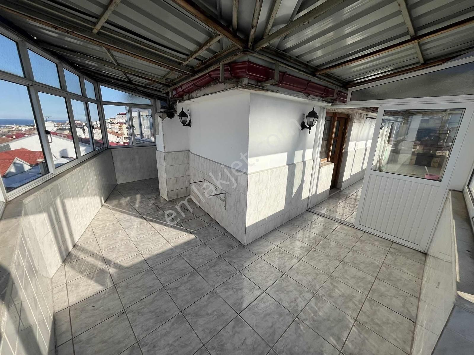 Karşıyaka Deniz Manzaralı 2+1 Kiralık - Görsel 13