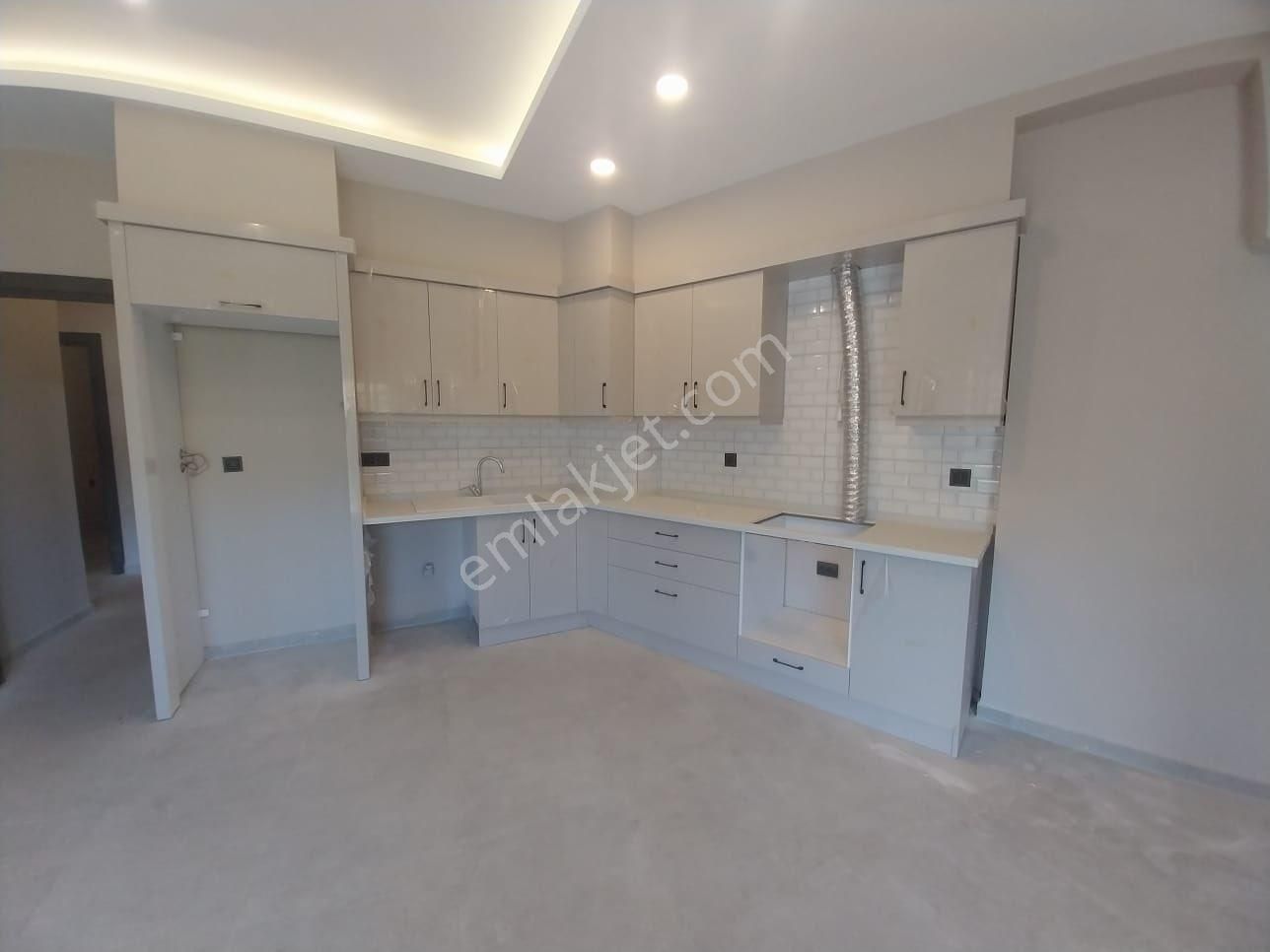 Güzelçamlı'da Merkezi Konumda 2+1 Sıfır Satılık Daire - Görsel 2