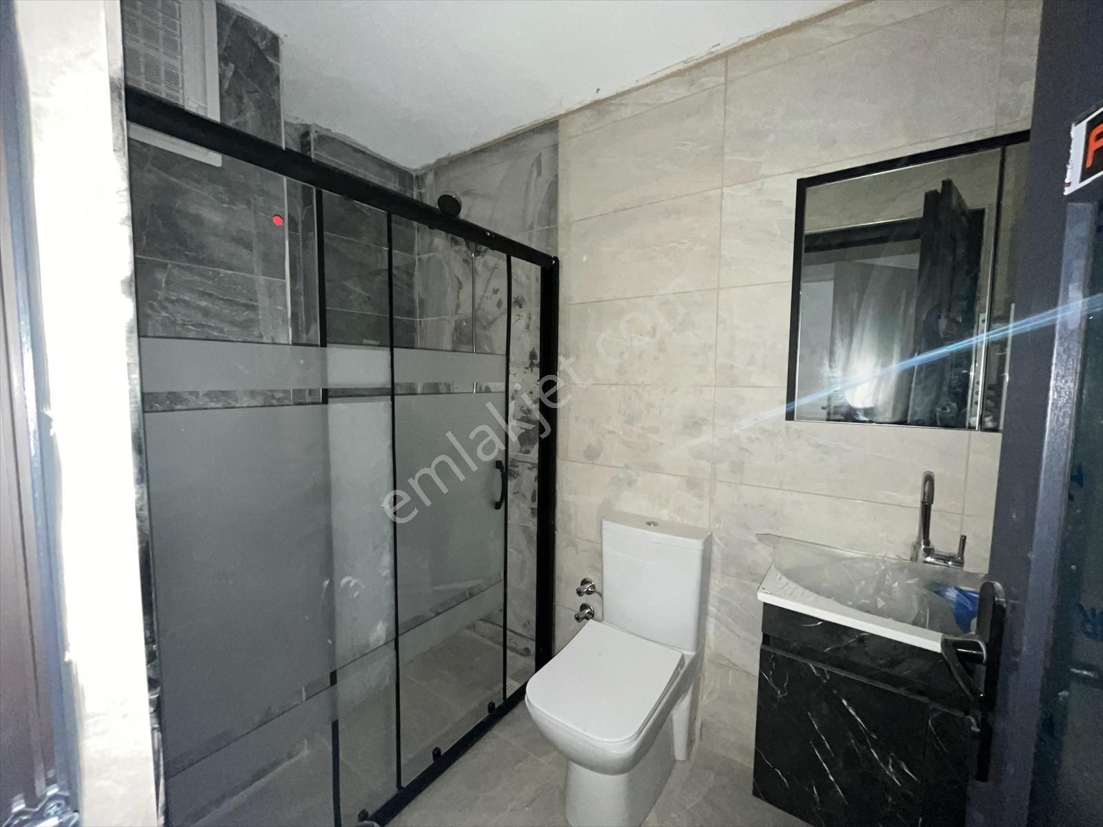 Roma' Dan Akhisar Mahallesi' Nde Kiralık Daire - Görsel 8