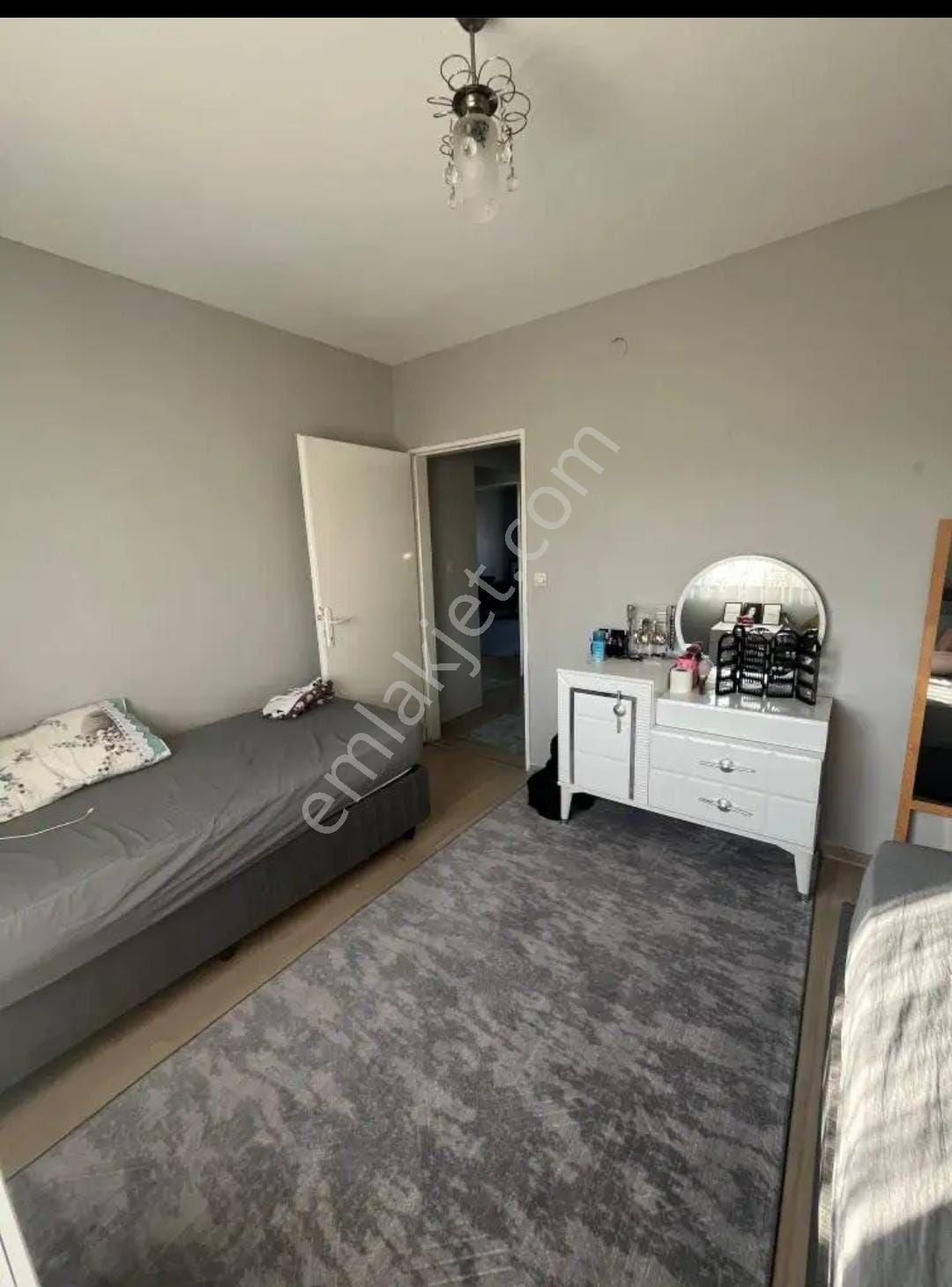 Hakem Emlak'tan İçi Yapılı 2+1 Merkezî Lokasyon Daire - Görsel 9