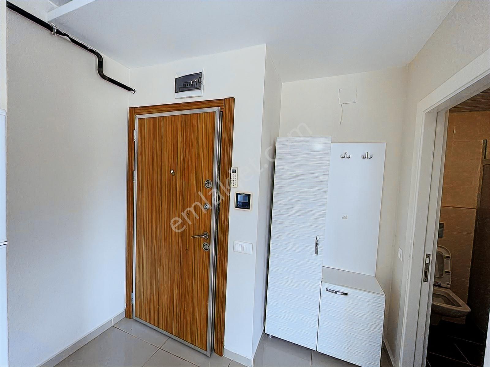 Tüzün'den Üniversite Caddesi'nde Geniş 1+1 Eşyalı Kiralık Daire - Görsel 16