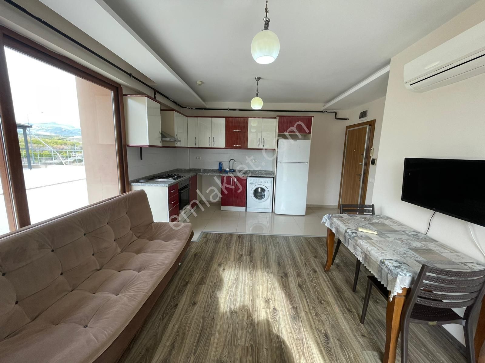 Tüzün'den Üniversite Caddesi'nde Geniş 1+1 Eşyalı Kiralık Daire - Görsel 6
