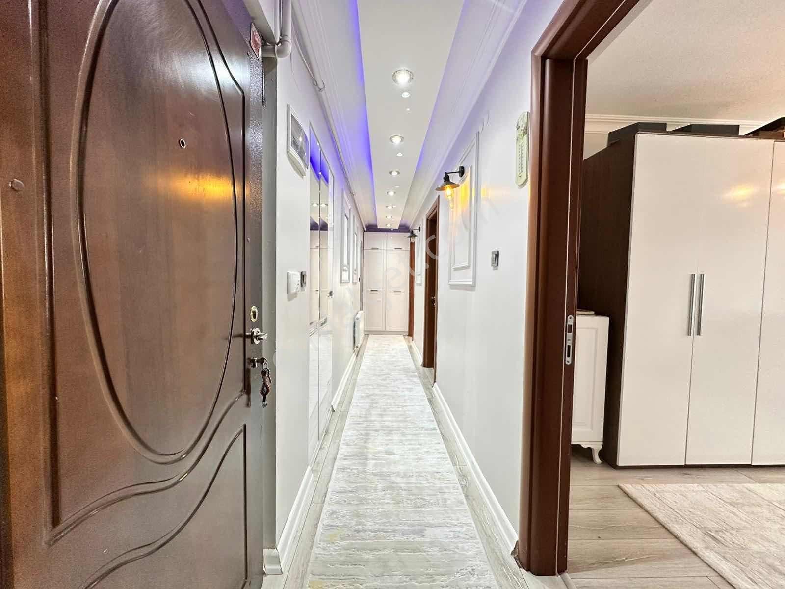Cumhuriyet Mahallesinde Önü Açık 3+1 Asansörlü Ara Kat Fırsatı - Görsel 22