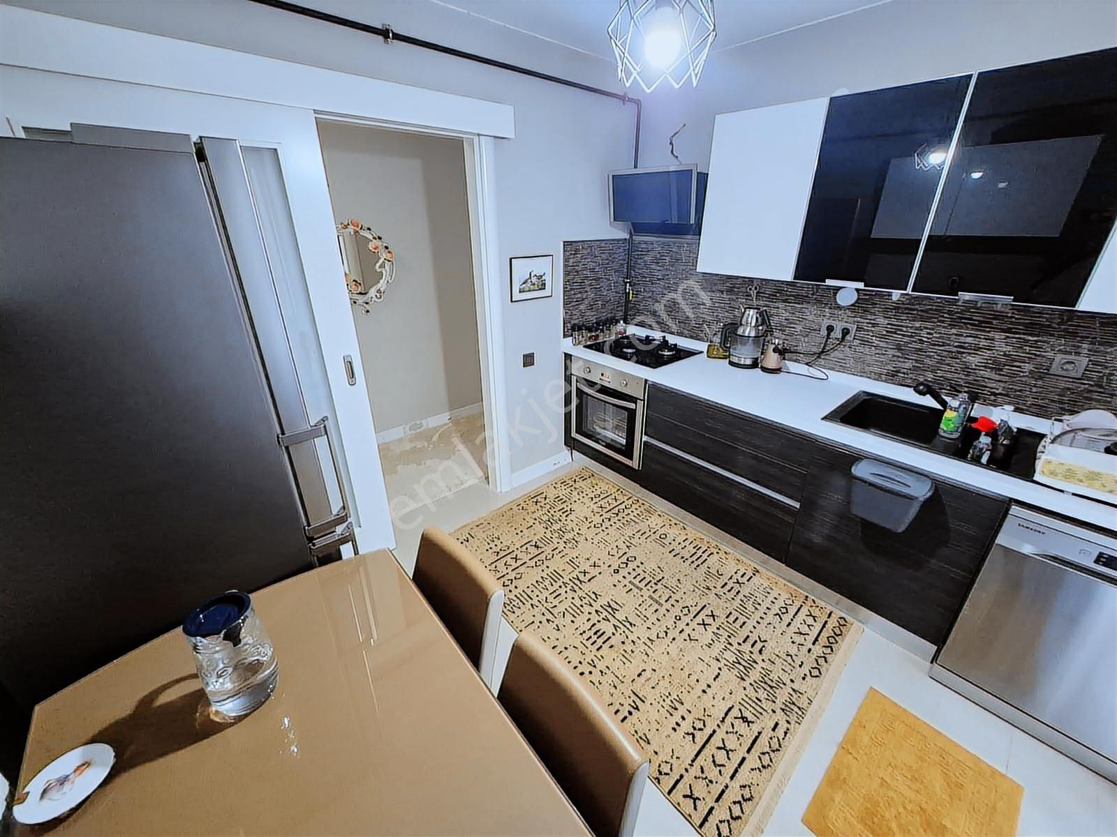 Arel'den Anıttepe'de Yenibina Ön Cph.3 Kat 3 Cephe K.otopark 3+1 - Görsel 28