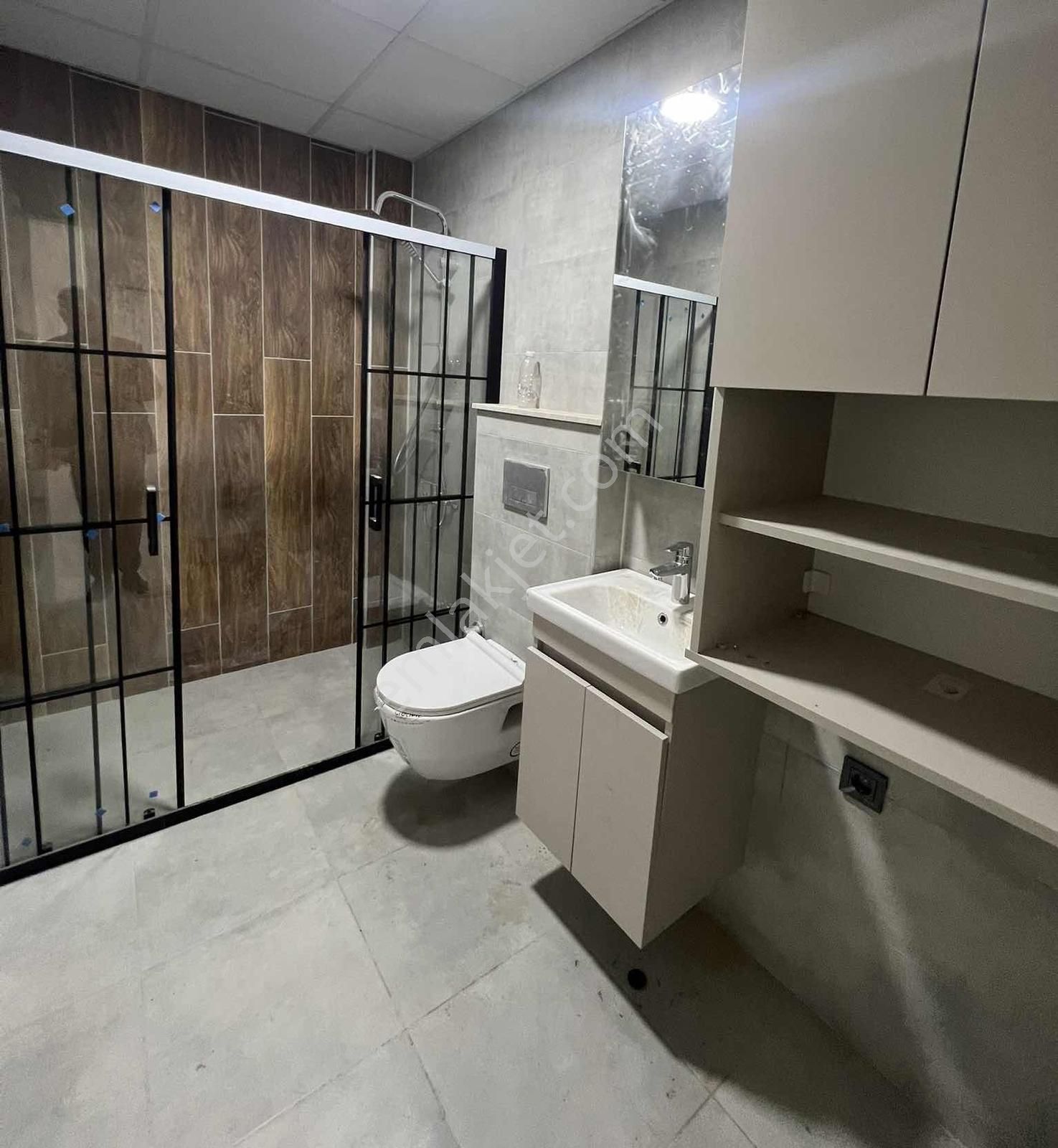 Kuşadası Kadınlar Denizinde Satılık Deniz Manzaralı 2+1 Daire - Görsel 17