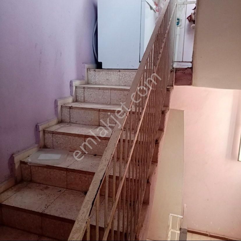 Gürselpaşa’da Bulvar Yakını 2 Katlı Müstakil Ev Fırsatı! - Görsel 16