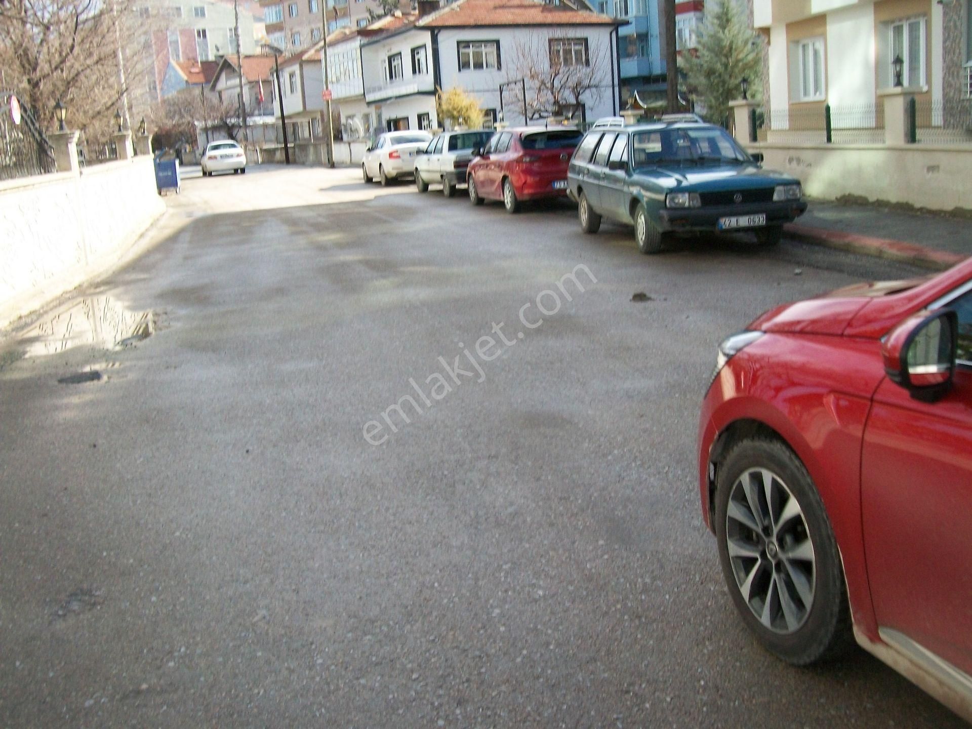 Yunuslu Mahallesi Adanalı Apartmanında 3+1 Çok Bakımlı-garağlı Daire - Görsel 11