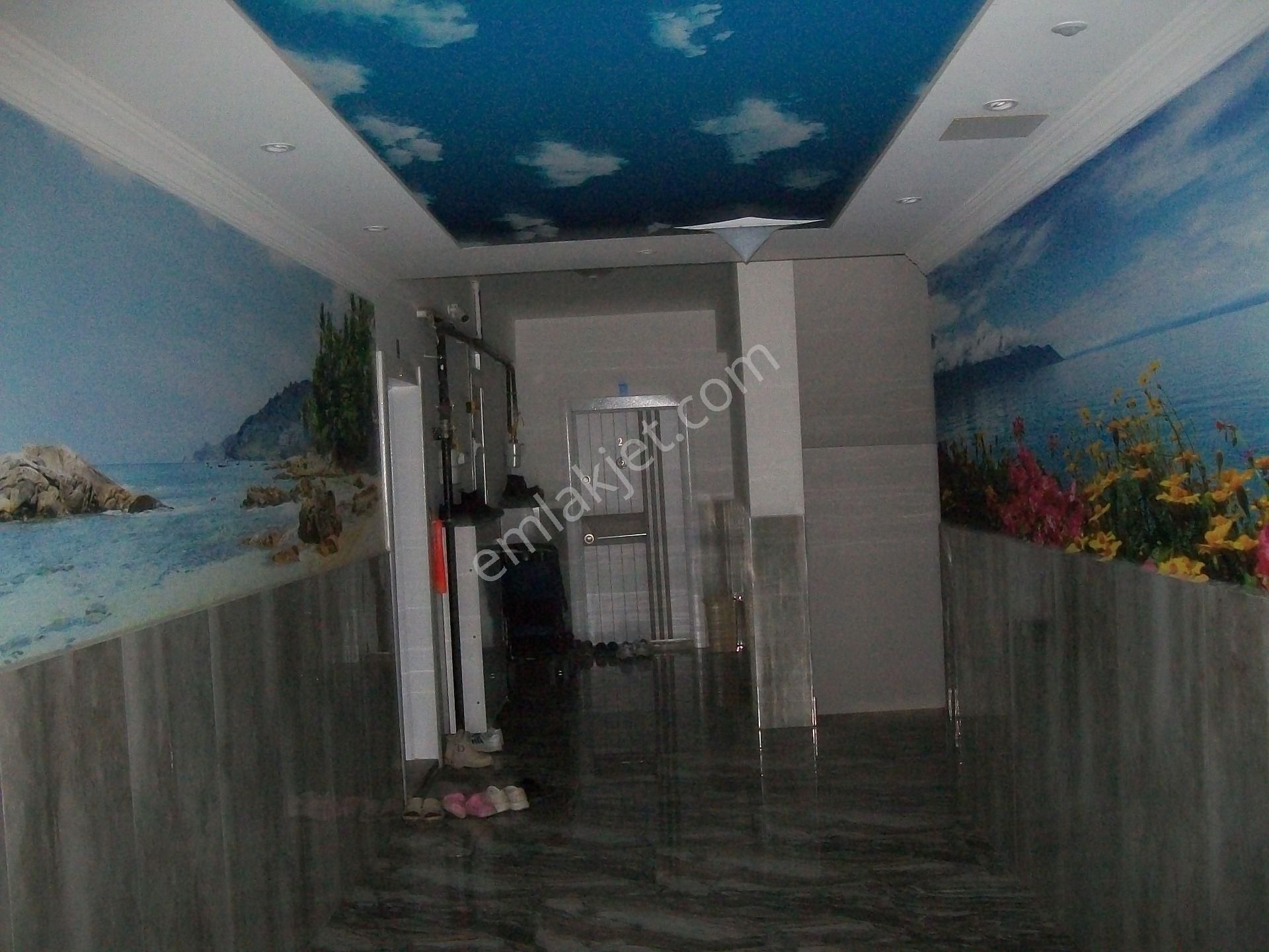 Yunuslu Mahallesi Adanalı Apartmanında 3+1 Çok Bakımlı-garağlı Daire