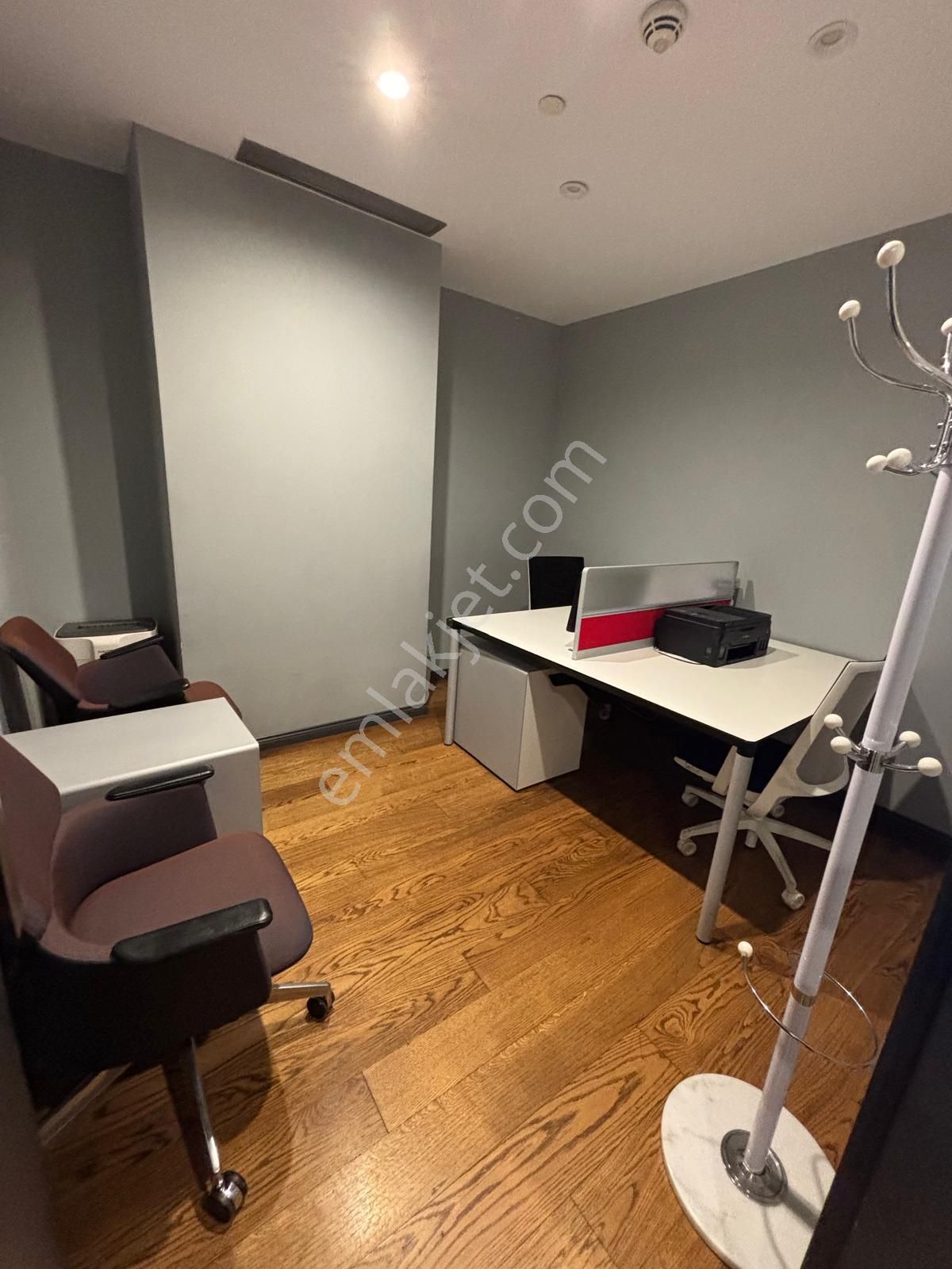 Zorlu Center Teras Evlerde Eşyalı 200 M2 Kiralık Ofis - Görsel 7