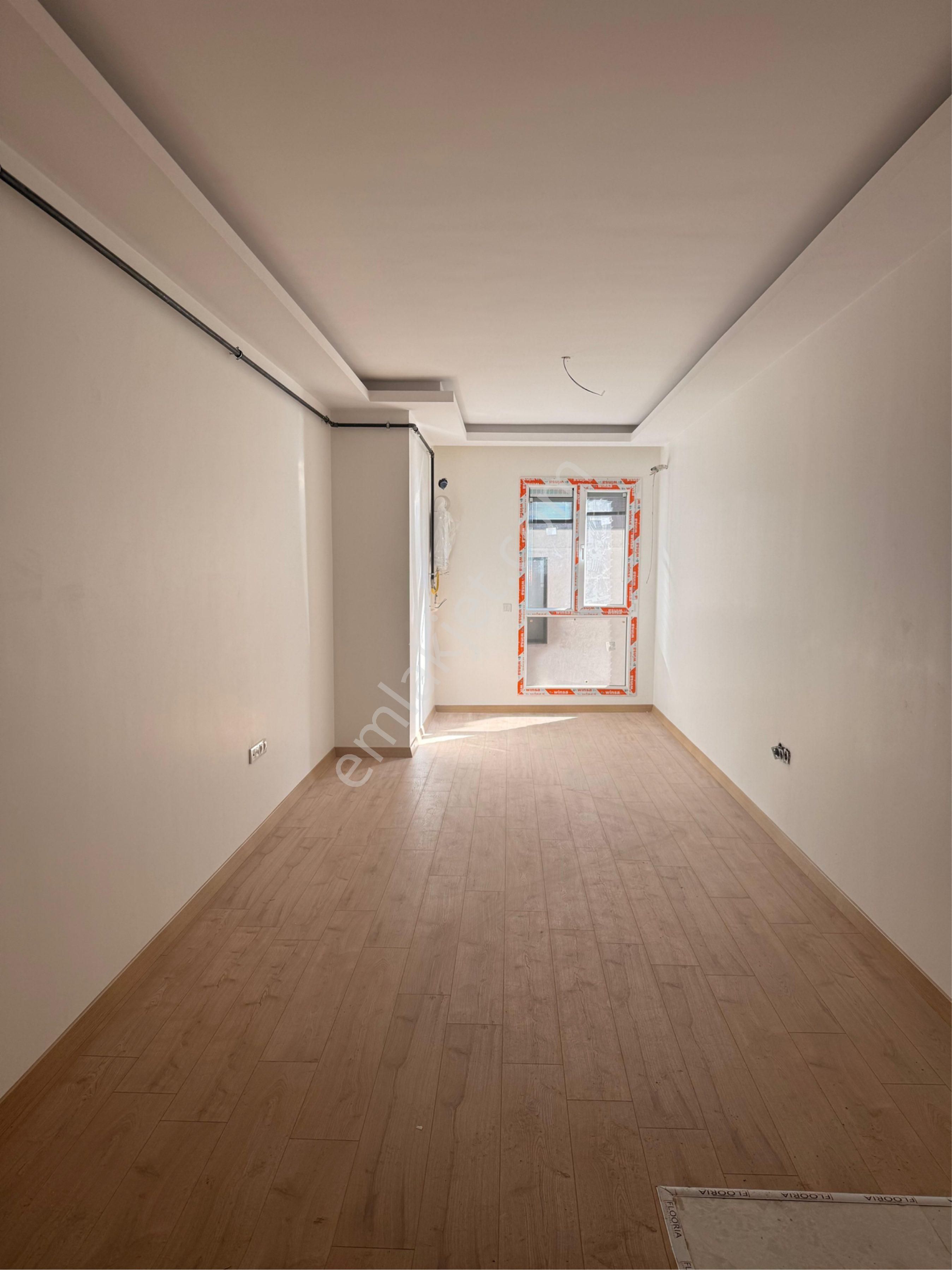 Ebeveyn Banyolu Ara Katta Sıfır Ferah 2+1 Lüks Daire - Görsel 5