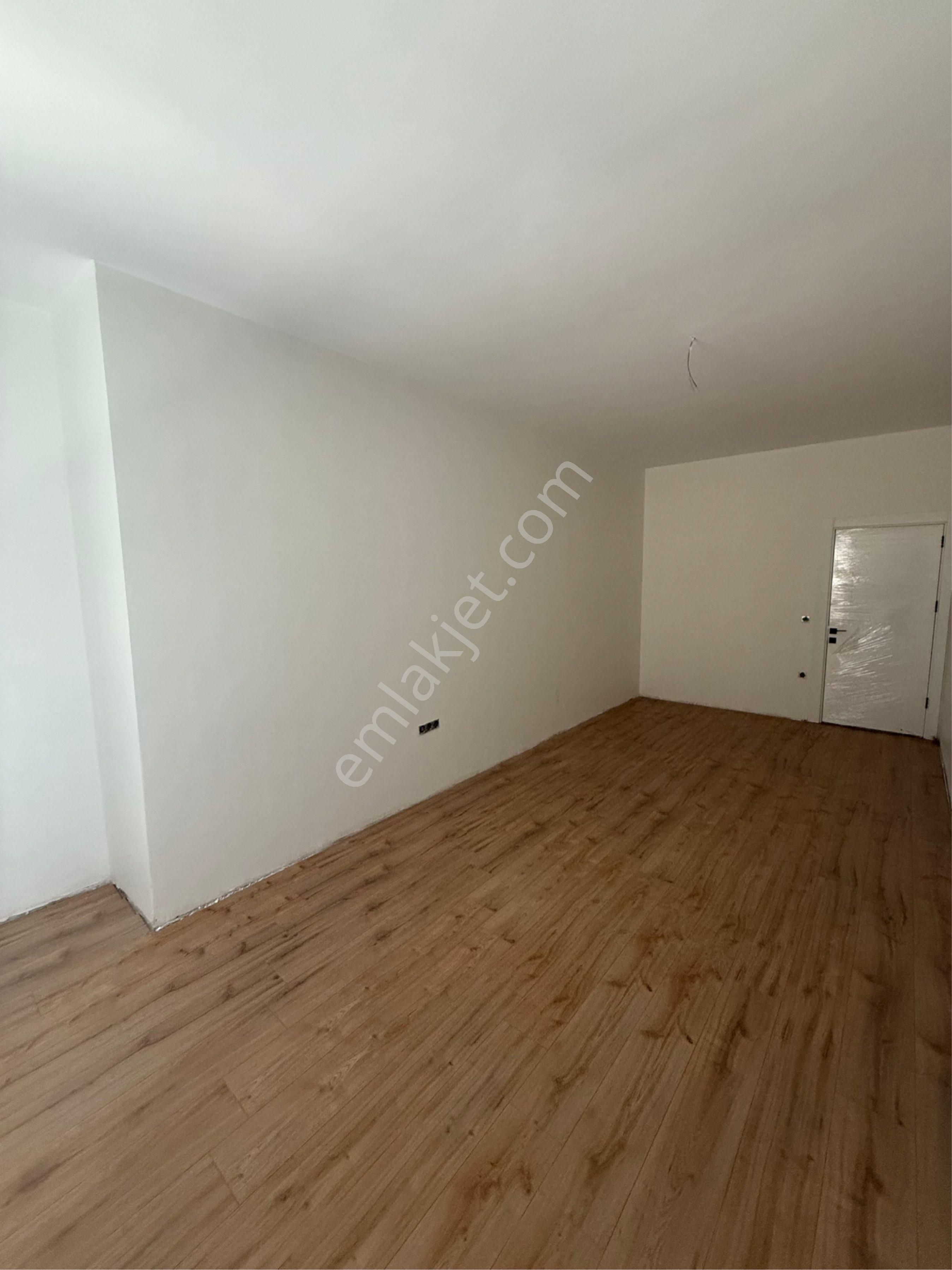 Ebeveyn Banyolu Ara Katta Sıfır Ferah 2+1 Lüks Daire - Görsel 15