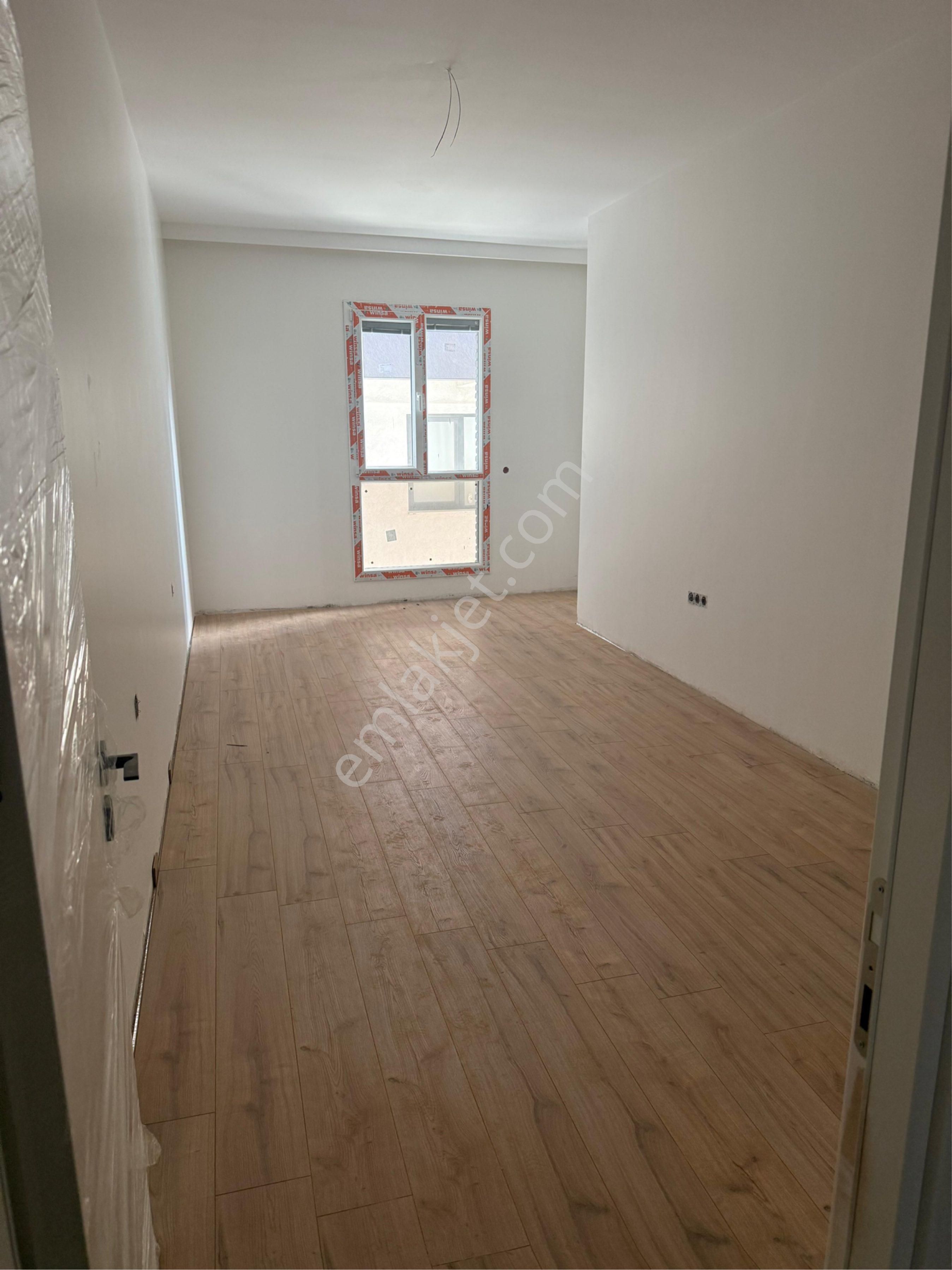 Ebeveyn Banyolu Ara Katta Sıfır Ferah 2+1 Lüks Daire - Görsel 14