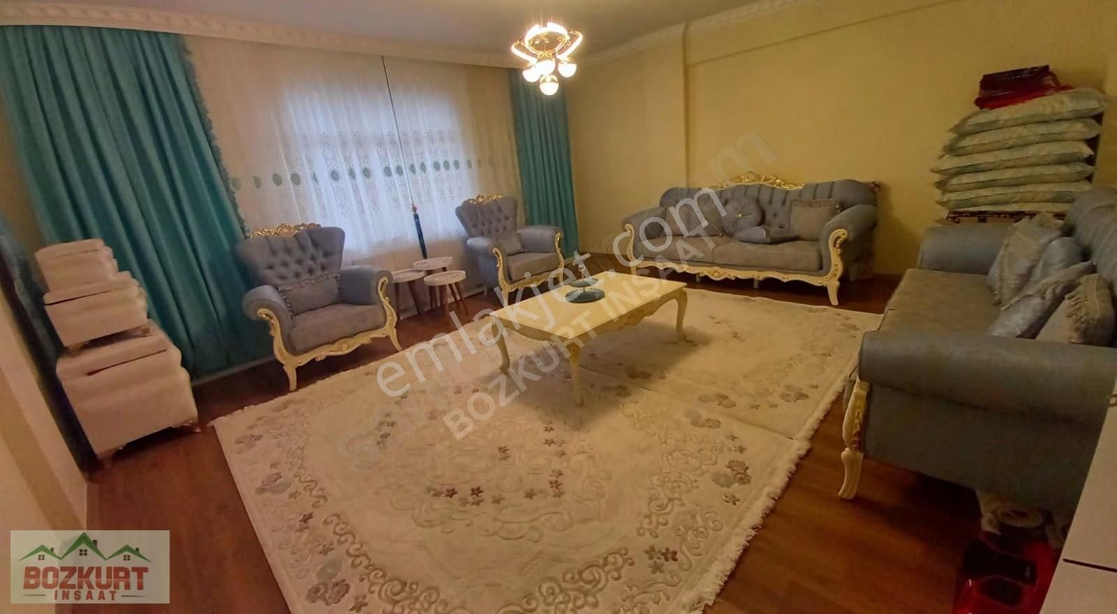 Mahmutbey Metroya Yurume Mesafesinde 2+1 130 M Daire