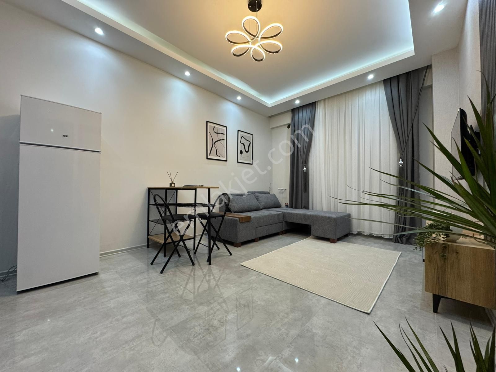 Terci'ten Tekden Hastanesi Yakını Lüks Eşyalı Sıfır Satılık Apart - Görsel 2