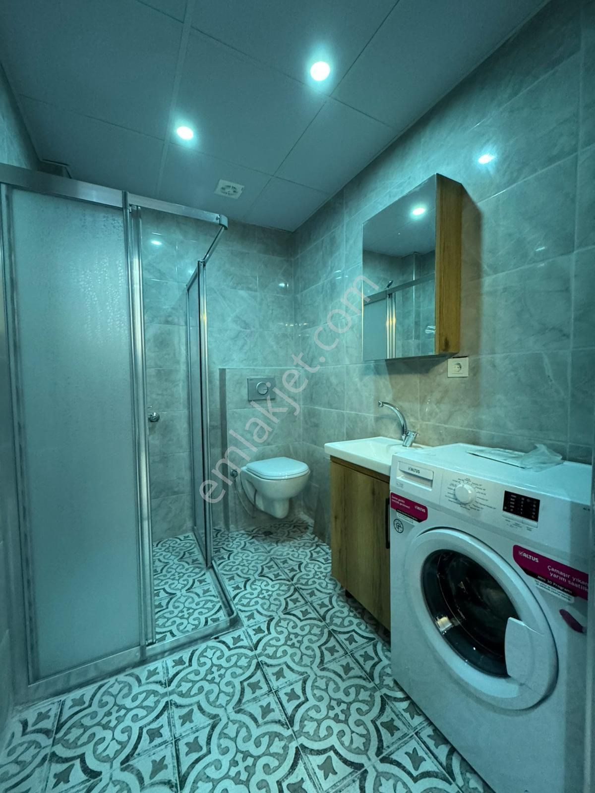 Terci'ten Tekden Hastanesi Yakını Lüks Eşyalı Sıfır Satılık Apart - Görsel 9