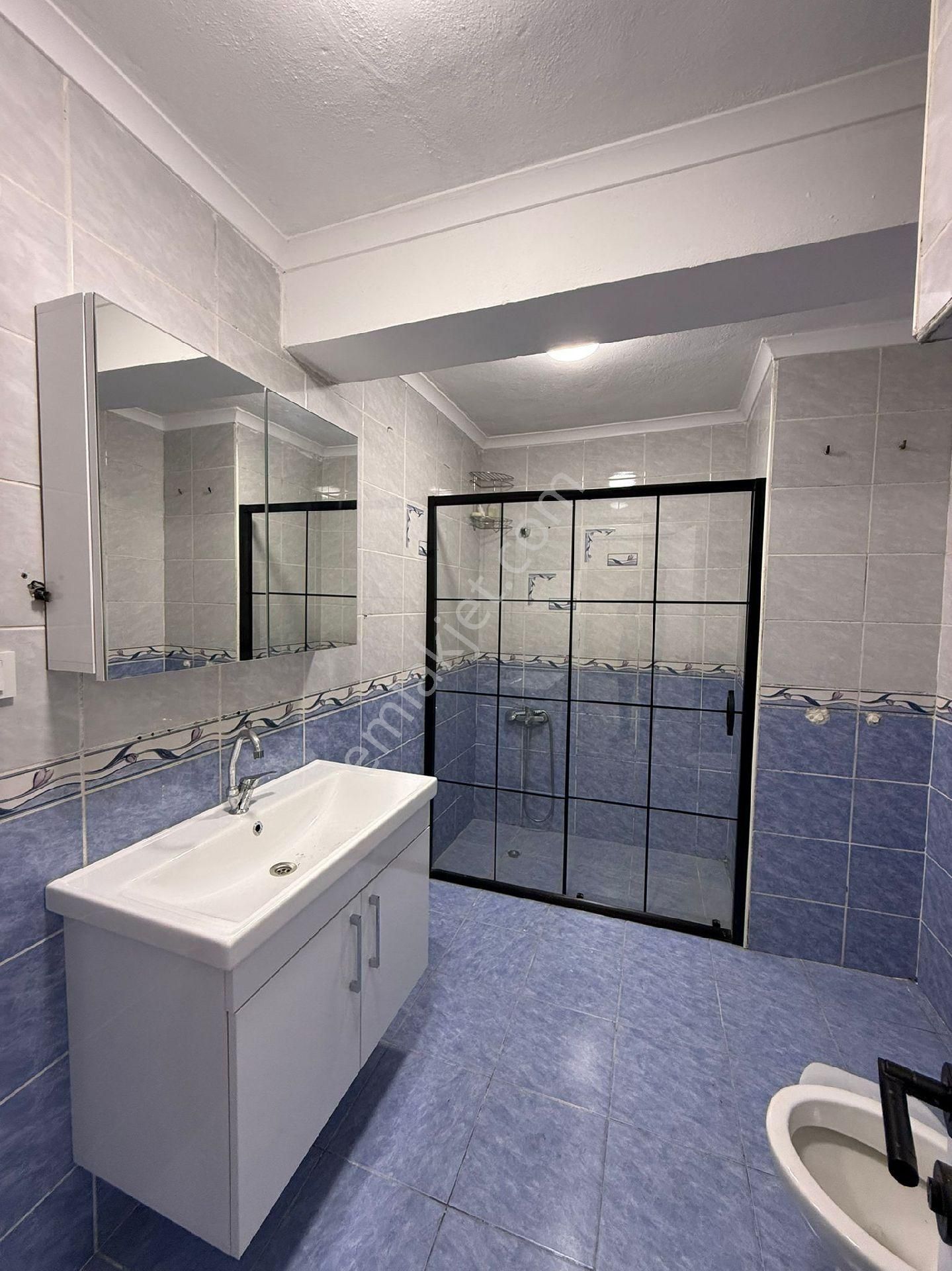 Kat Mülkiyetli Dekorlu İçi Sıfır Yenilendi - Görsel 6