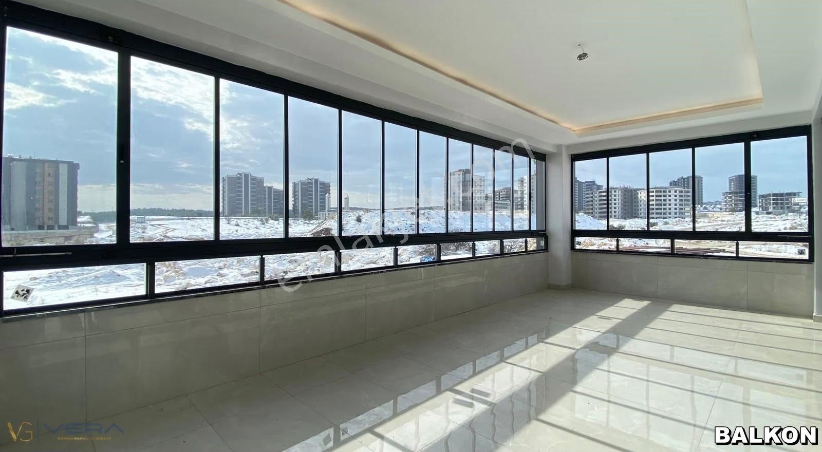 Yamaçtepe'de Özel Konsept Ultra Lüks Satılık 3.5+1 Daire - Görsel 13