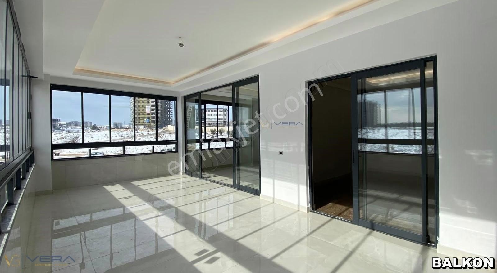 Yamaçtepe'de Özel Konsept Ultra Lüks Satılık 3.5+1 Daire - Görsel 9