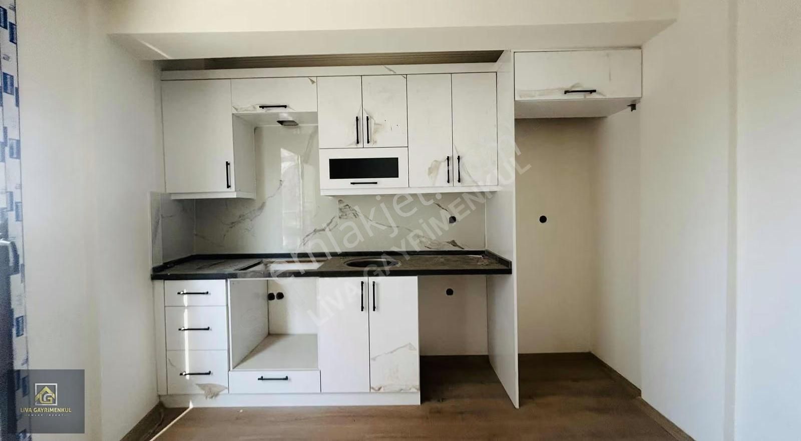 Buca İnönü Mahallesinde Sıfır 1+1 Daire Ulaşım Ve Merkezde - Görsel 7